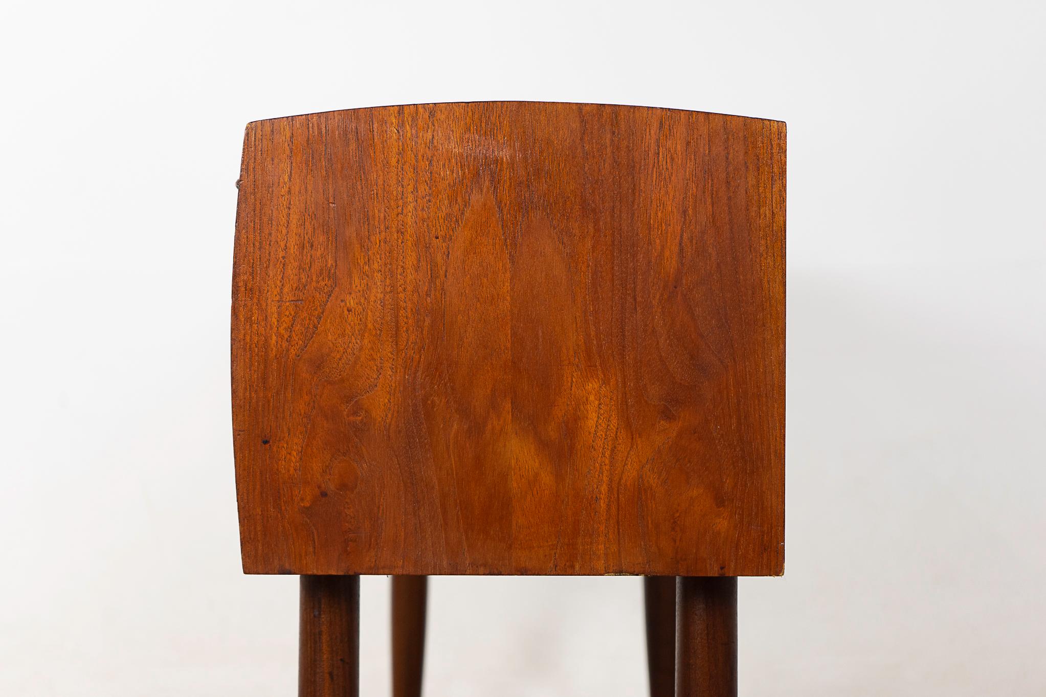 Teak Danish Mid-Century Modern Bedside Table In Good Condition In VANCOUVER, CA