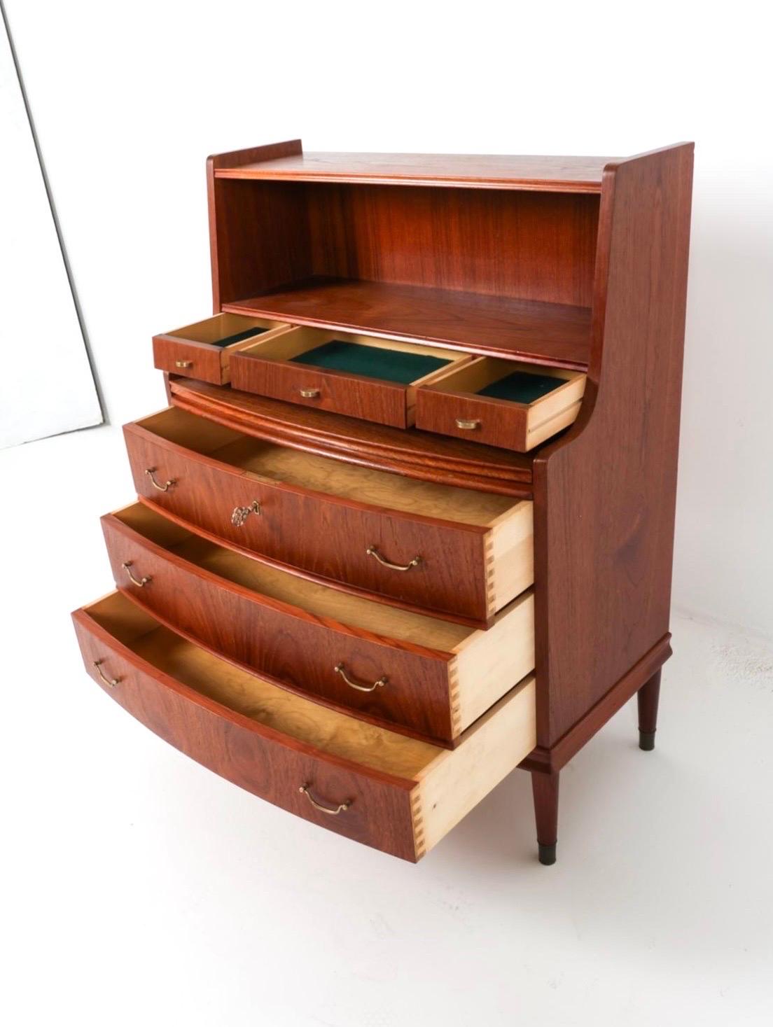 Teak Danish Mid Century Modern Teak Secretary Desk Chest Drawers Dresser For Sale 4