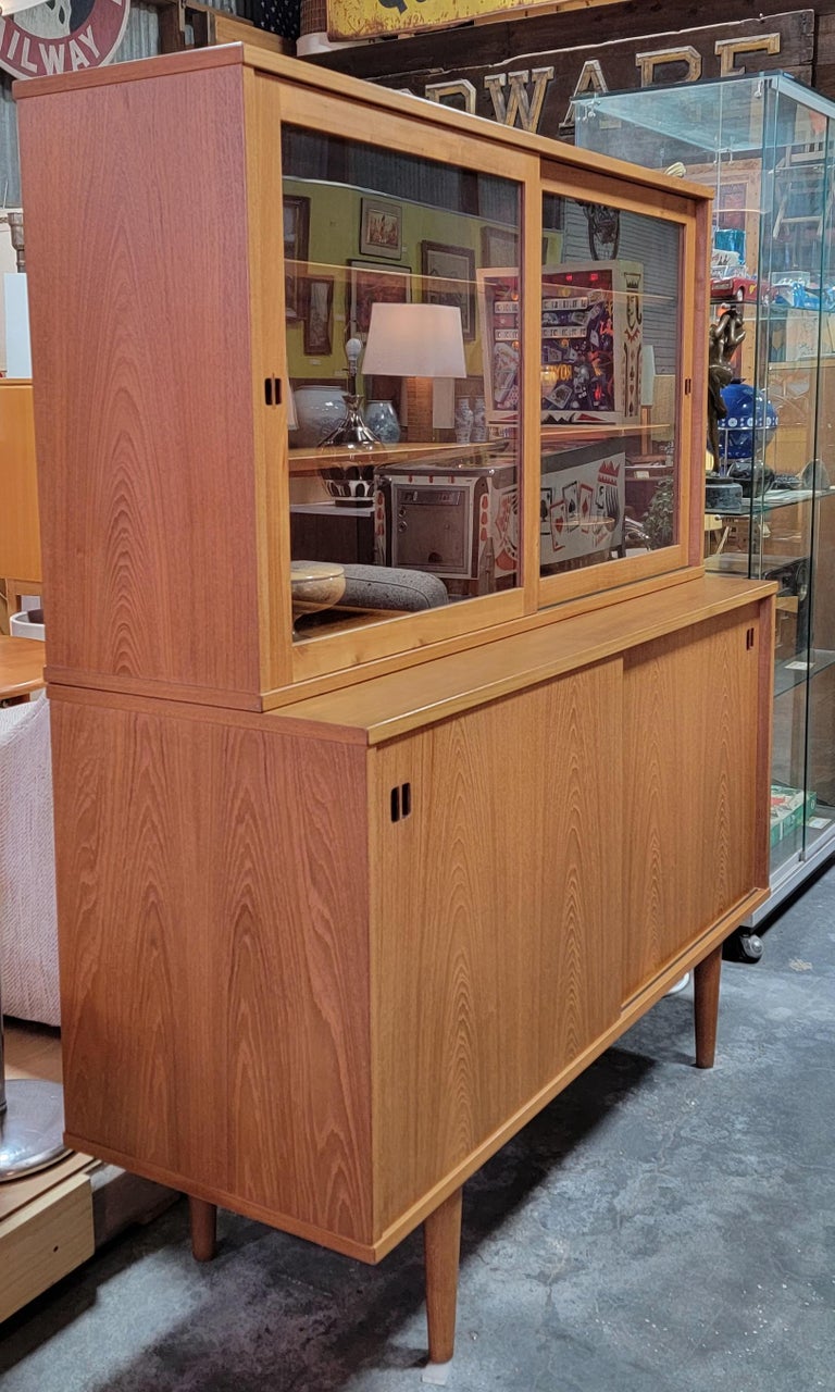 Teak Danish Modern Credenza / China / Display For Sale at 1stDibs