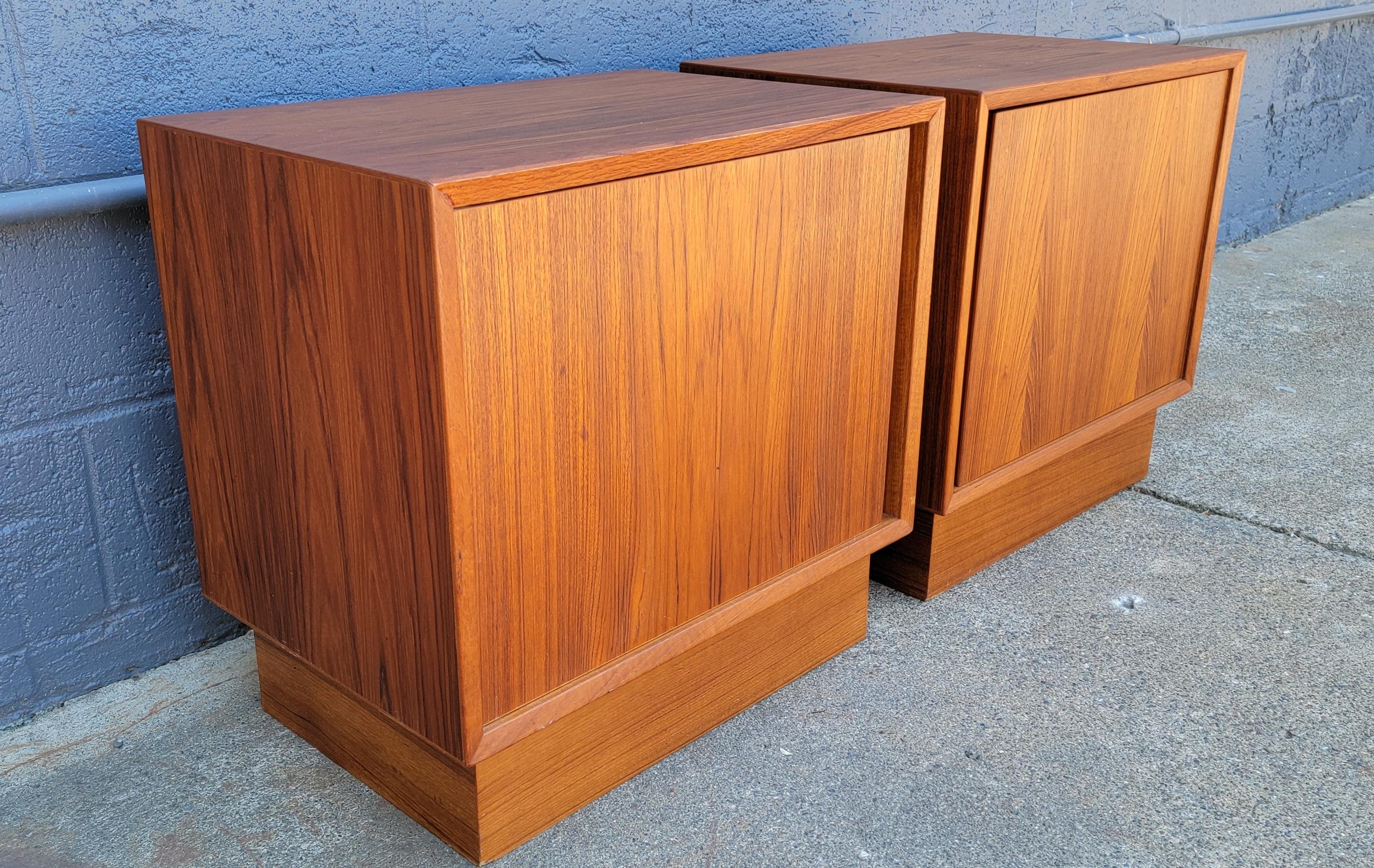 Teak Danish Modern Nightstands / End Tables In Good Condition In Fulton, CA