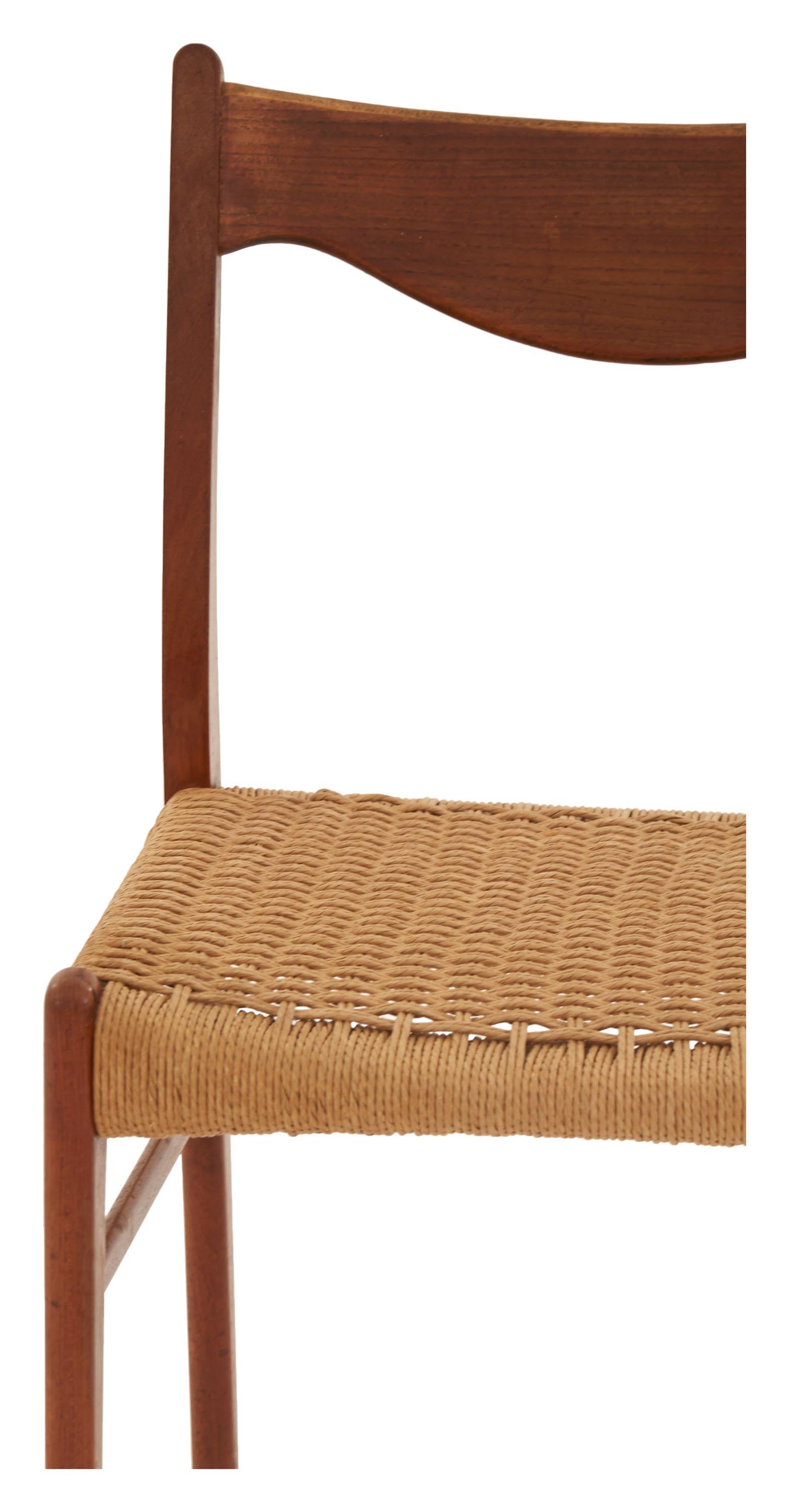 20th Century Teak Danish-Style Dining Chair For Sale