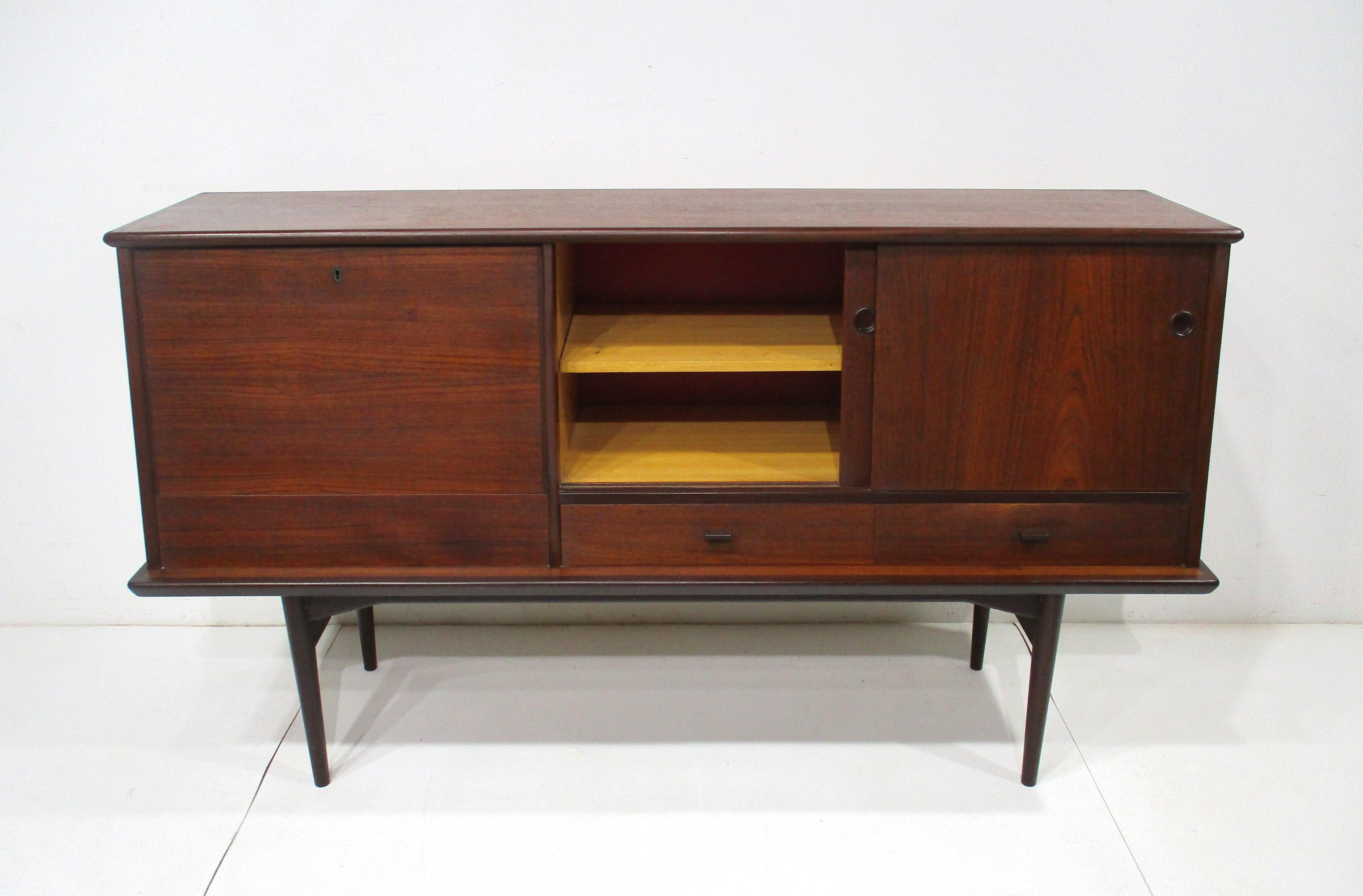 Yngve Ekstrom Danish Styled Teak Credenza Bar Cabinet for Swedese Pastoe 4