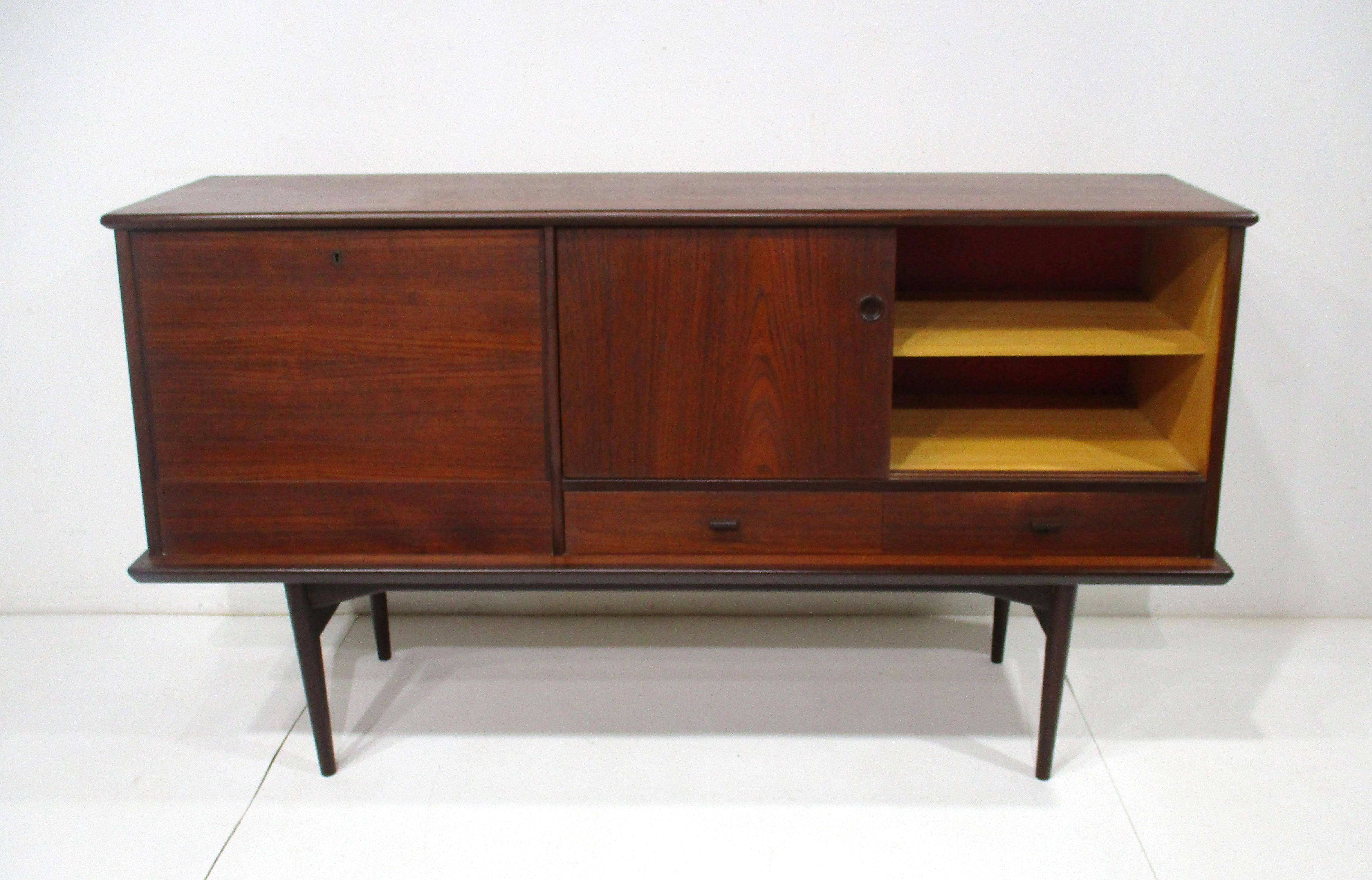 Yngve Ekstrom Danish Styled Teak Credenza Bar Cabinet for Swedese Pastoe 5