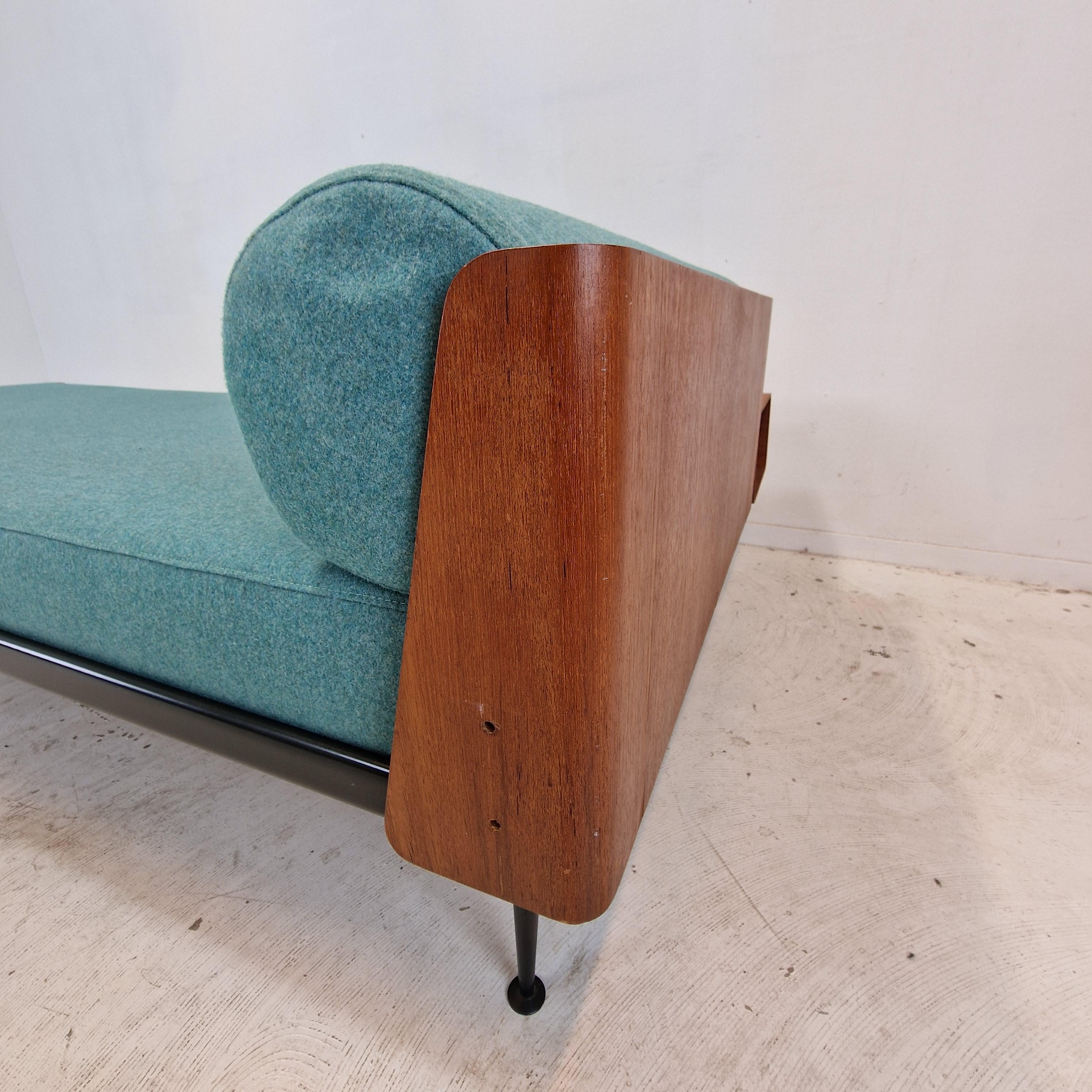 Friso Kramer ‘Euroika’ daybed for Auping Holland, 1960's For Sale 12