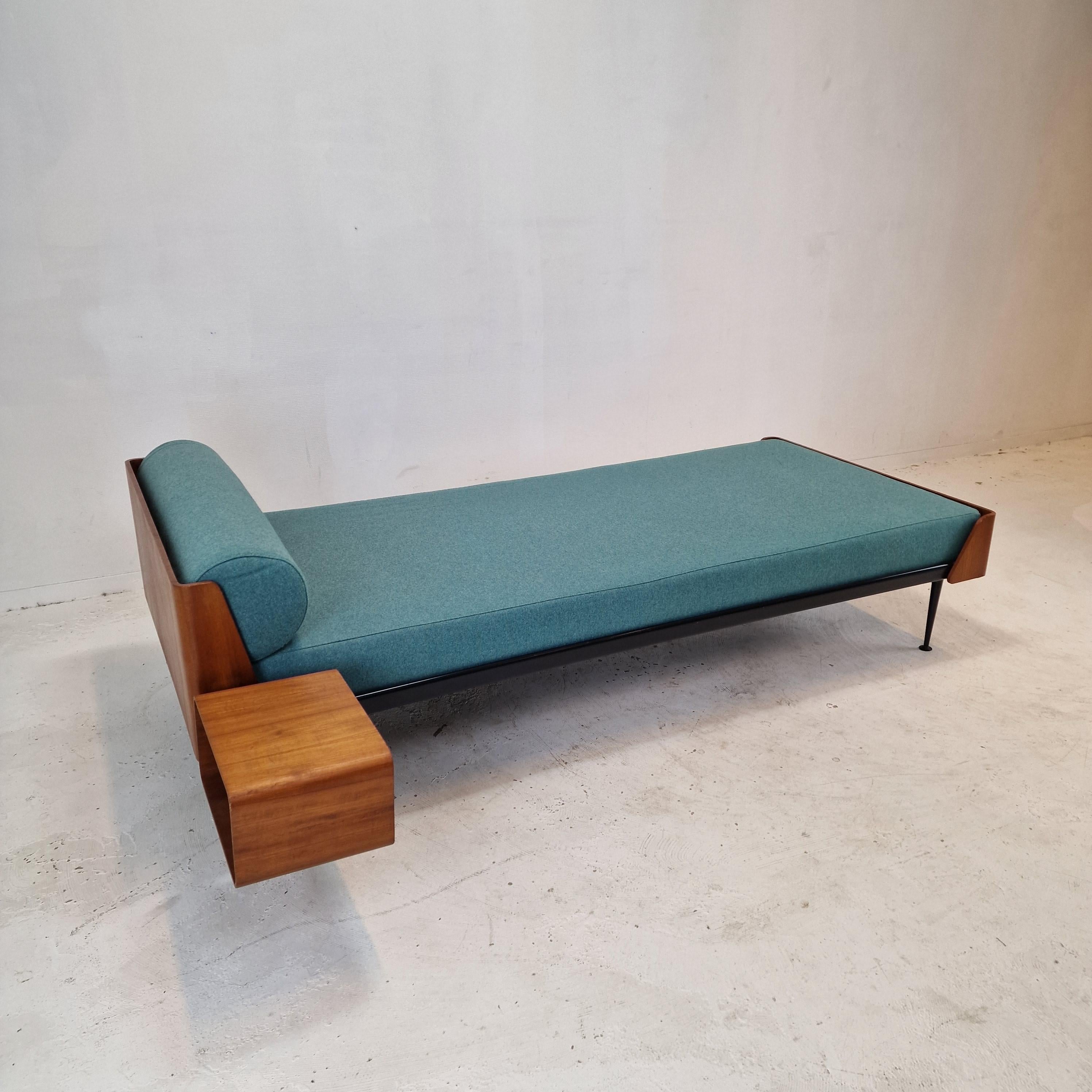 Dutch Friso Kramer ‘Euroika’ daybed for Auping Holland, 1960's For Sale