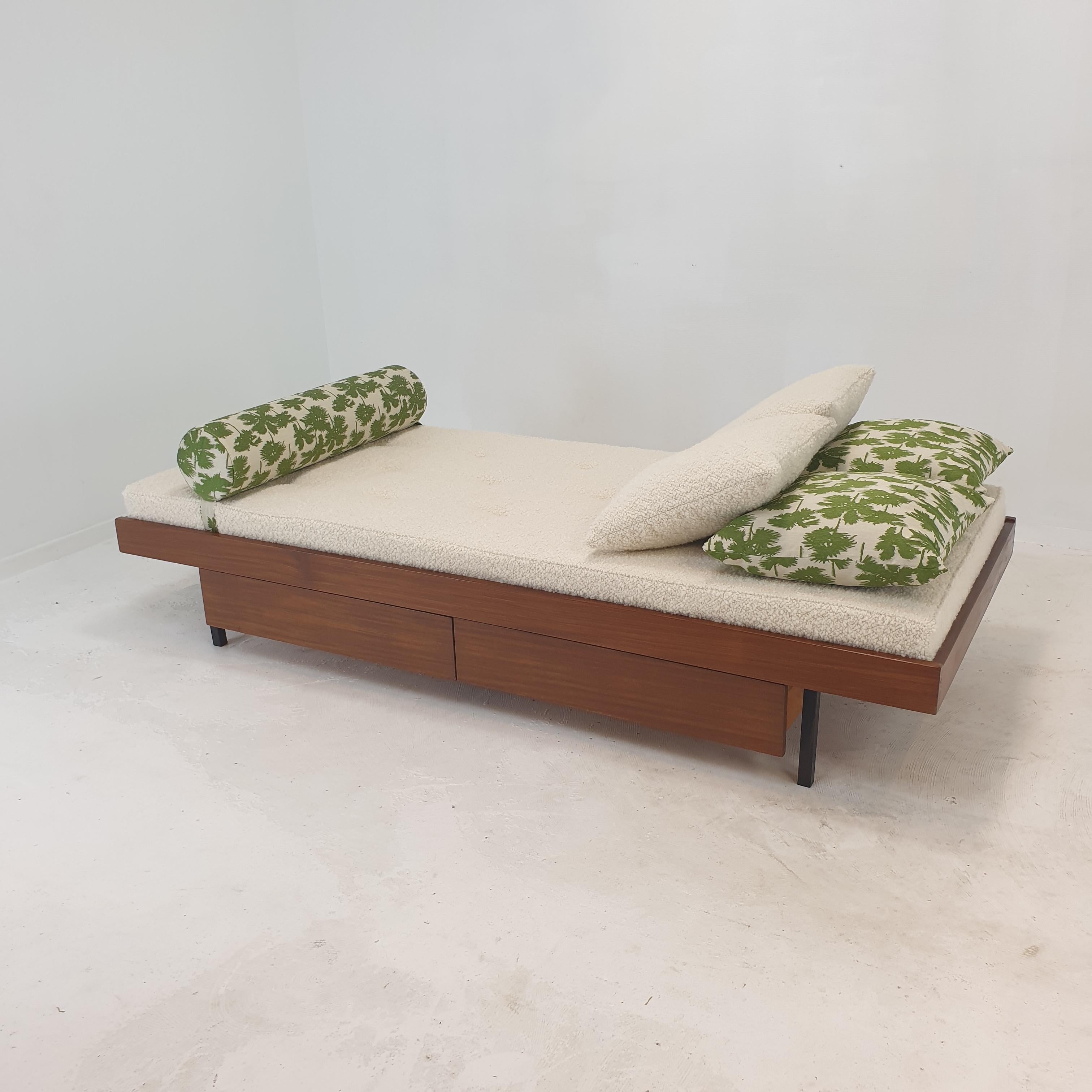 Teak Daybed with Dedar Cushions and Bolster, 1960s For Sale 1