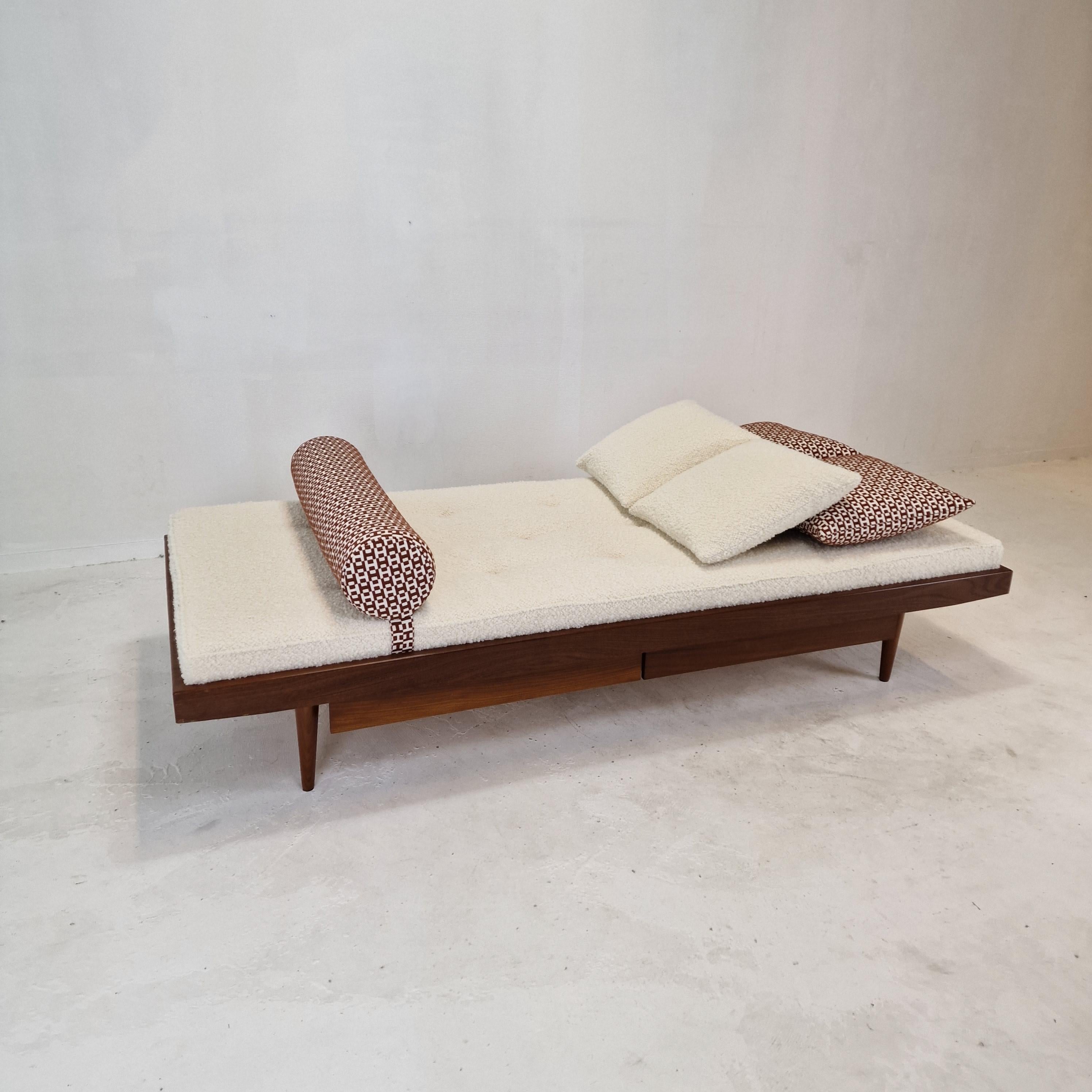 Woven Teak Daybed with Hermes Cushions and Bolster, 1960s For Sale