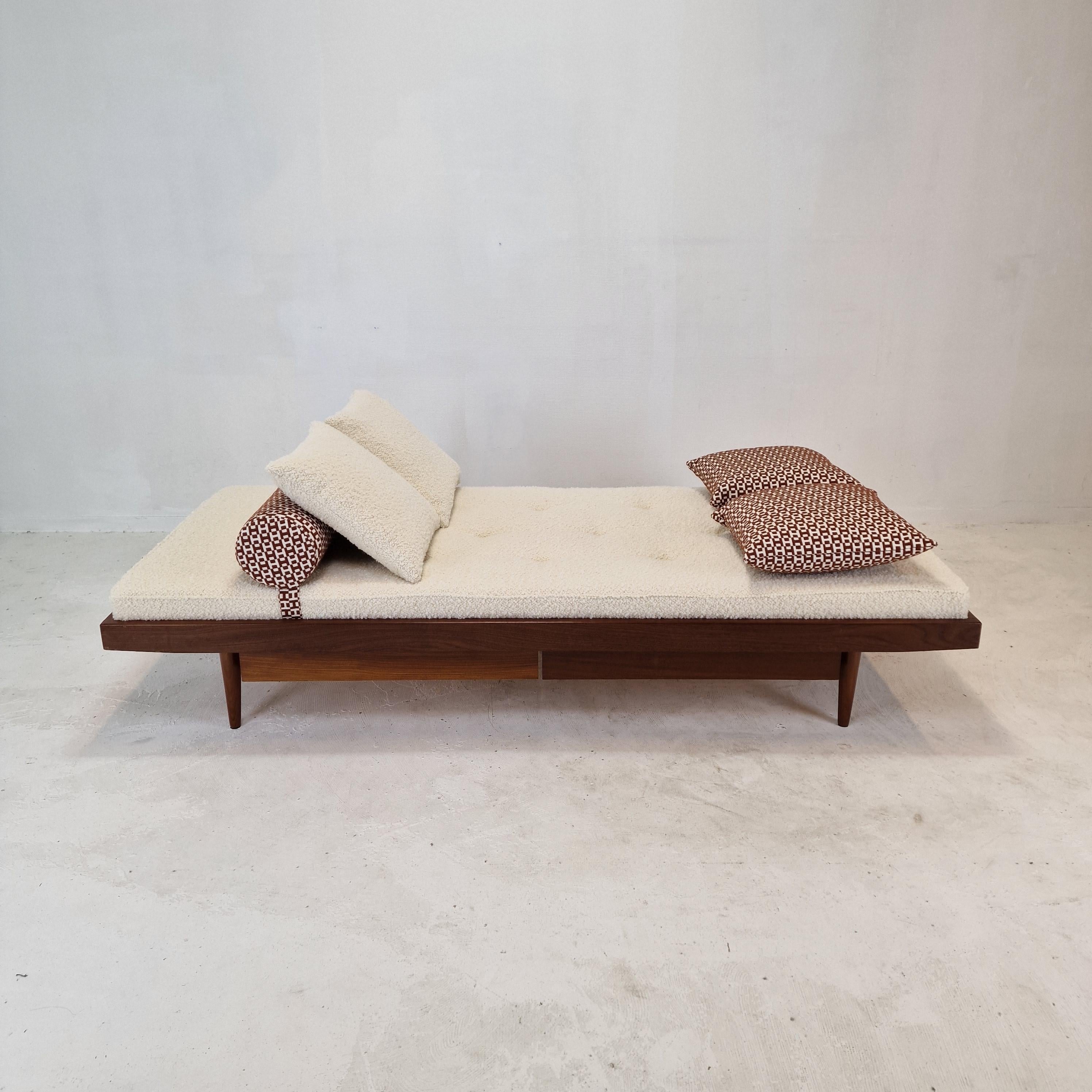 Mid-20th Century Teak Daybed with Hermes Cushions and Bolster, 1960s For Sale