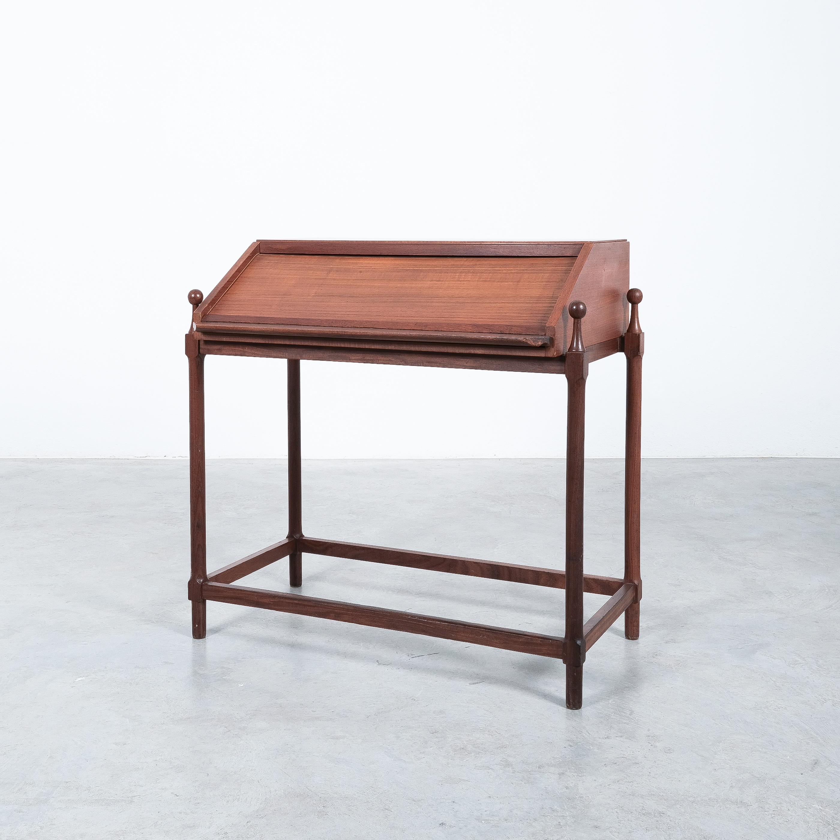 Fratelli Proserpio Writing Table Teak Desk by, Italy, Mid-Century For Sale 7