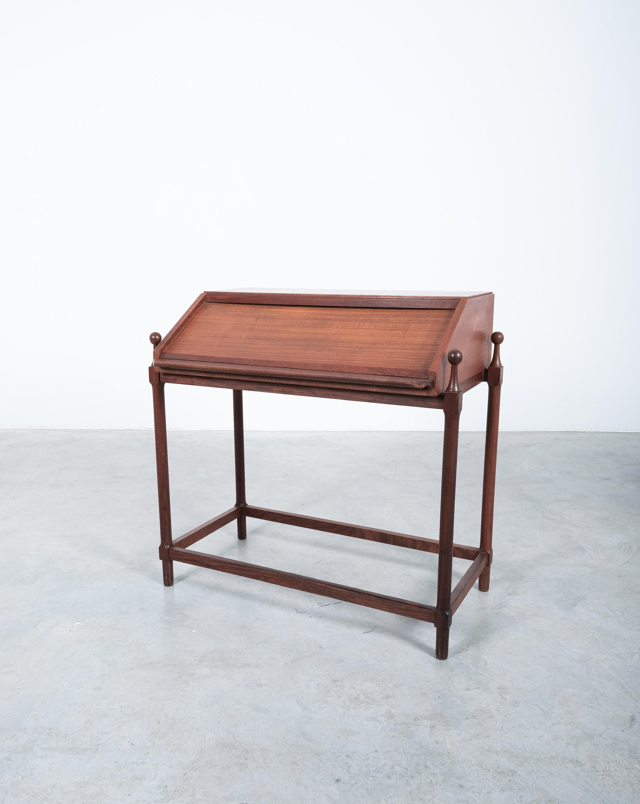 Fratelli Proserpio Writing Table Teak Desk by, Italy, Mid-Century For Sale 8