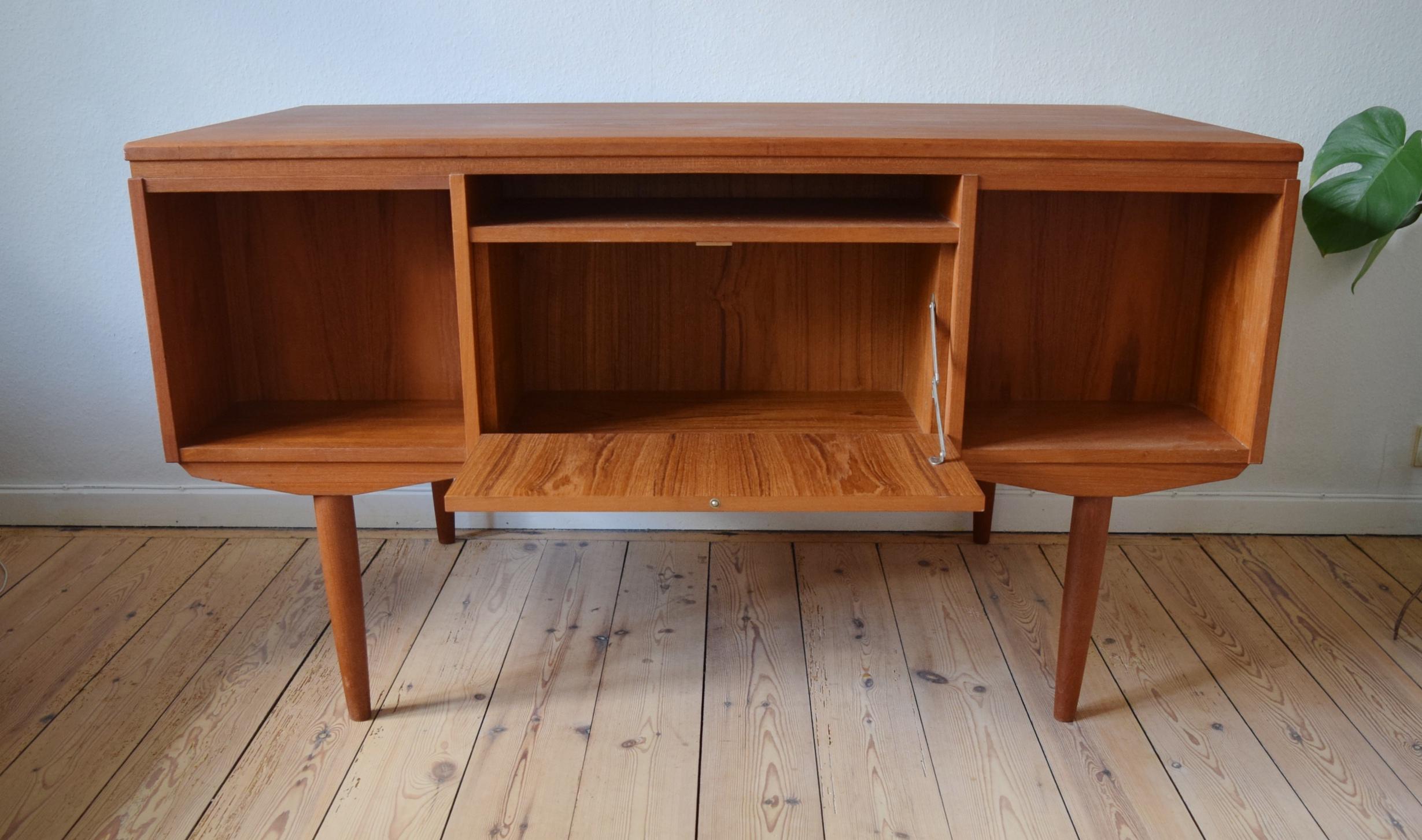 Teak Desk by J. Svenstrup for A.P. Møbler, 1960s 4