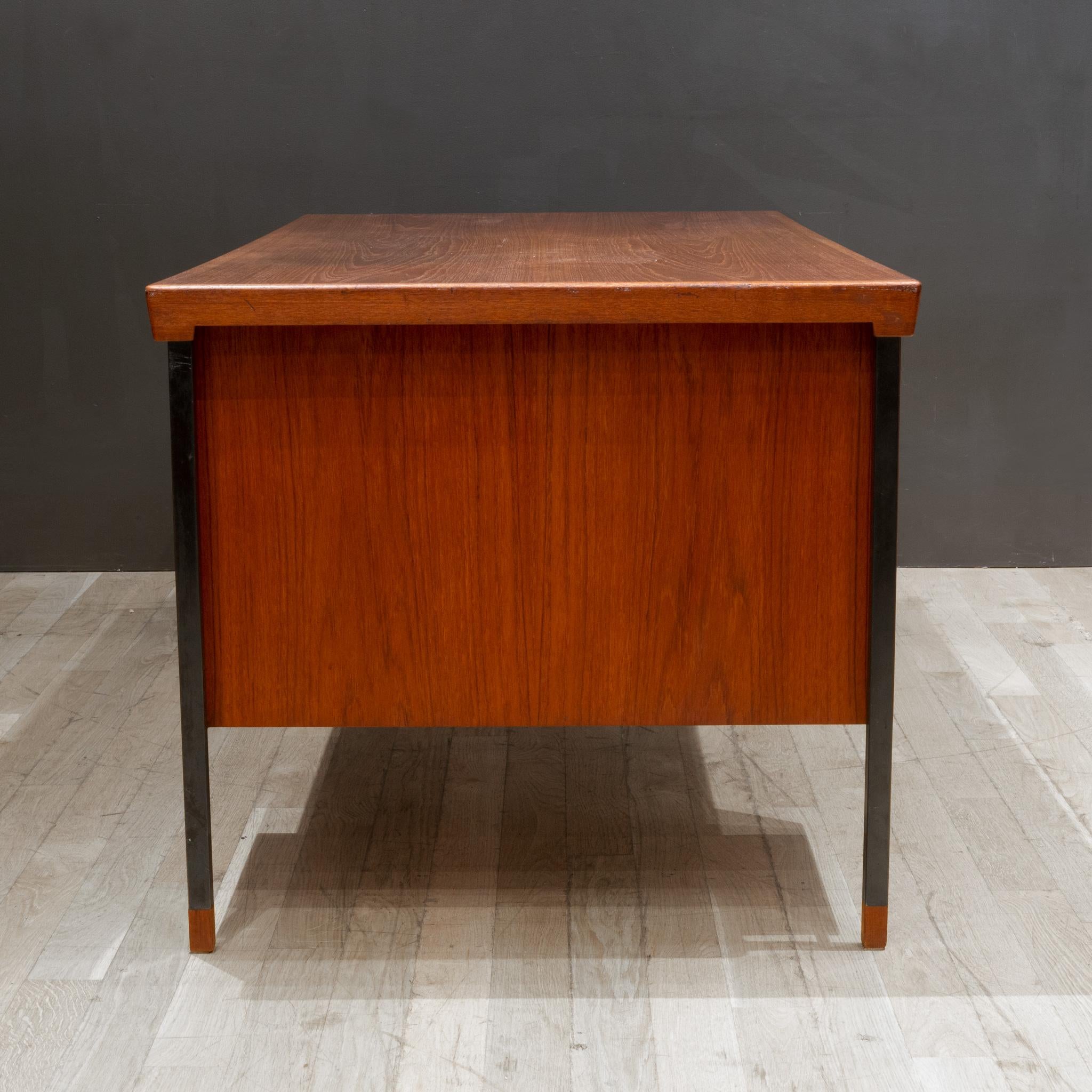 20th Century Teak Desk by Peter Hvidt Orla Mølgaard-Nielsen for Søborg Møbelfabrik c.1950 For Sale