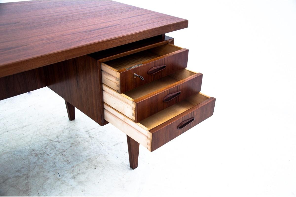 Scrivania in teak, design danese, anni '60 In condizioni buone in vendita a Chorzów, PL