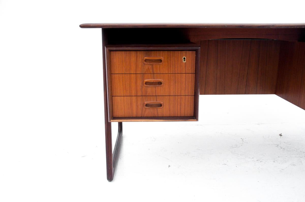 Schreibtisch aus Teakholz, dänisches Design, 1960er Jahre (Mitte des 20. Jahrhunderts) im Angebot