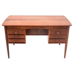 Bureau en teck, Design/One, années 1960