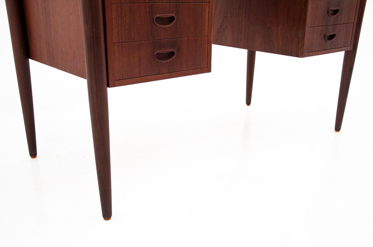 Teak Desk, Danish Design, Denmark, 1970s 2