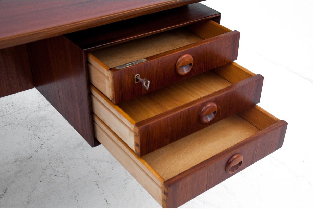 Metà XX secolo Scrivania in teak, Danimarca, anni '60 in vendita