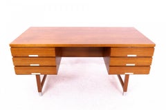 Teak Desk, Eigil Petersens Mobelfabrik, Denmark, 1960s. After renovation.