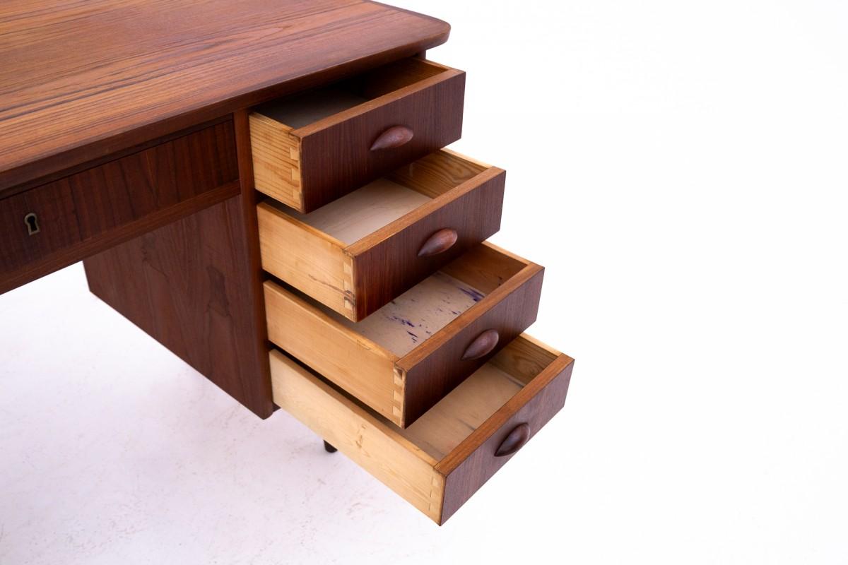 Danish Teak desk, mid-century modern, Denmark, 1960s. For Sale