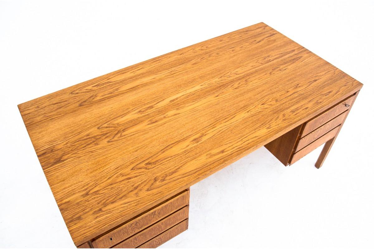 Teak Desk, Model 77, Omann Jun, Denmark, 1960s For Sale 1