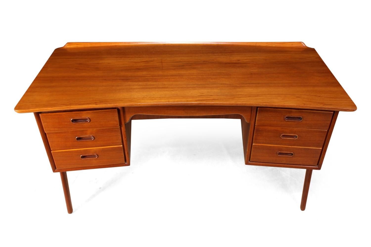 svend madsen desk