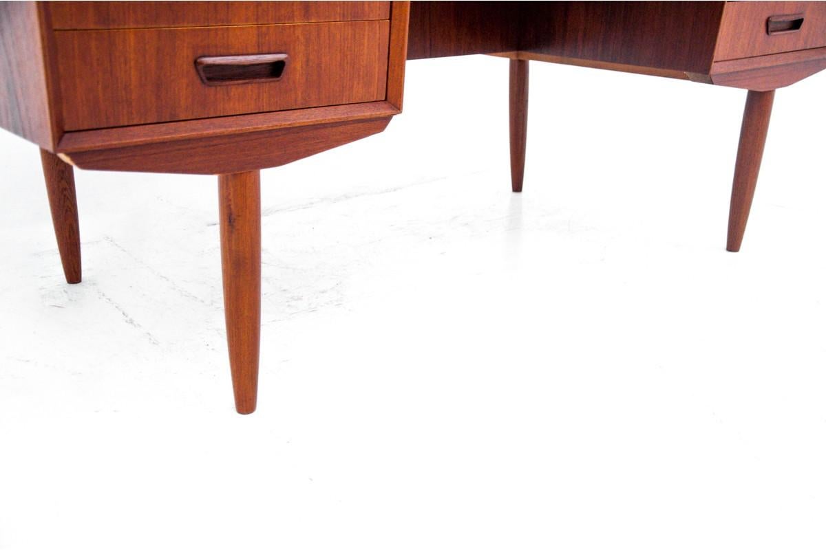 Teak Desk Vintage, Denmark, 1960s For Sale 1