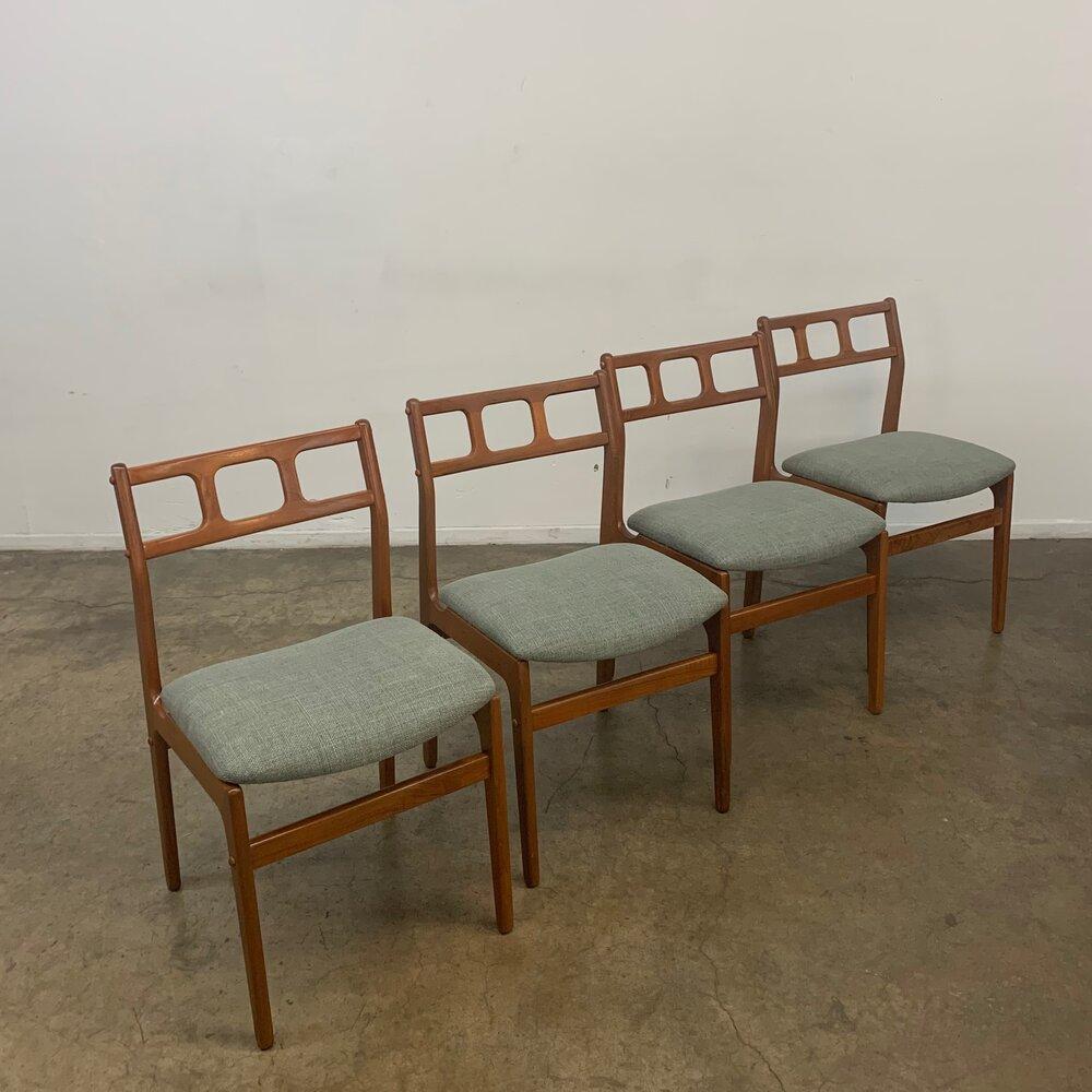 Teak Dining Chairs by Dscan, Set of Four 2