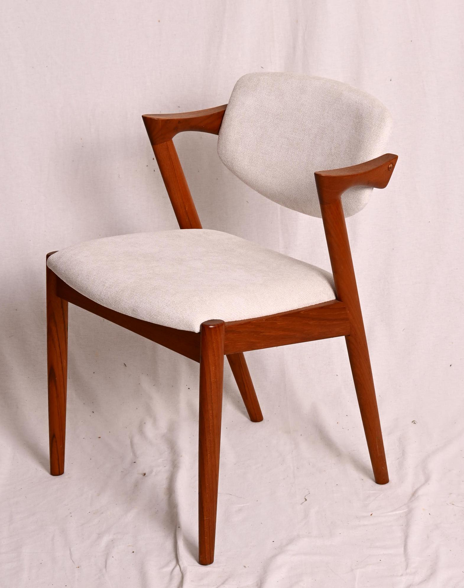 Sillas de comedor de teca de Kai Kristiansen Modelo 42 en venta 3