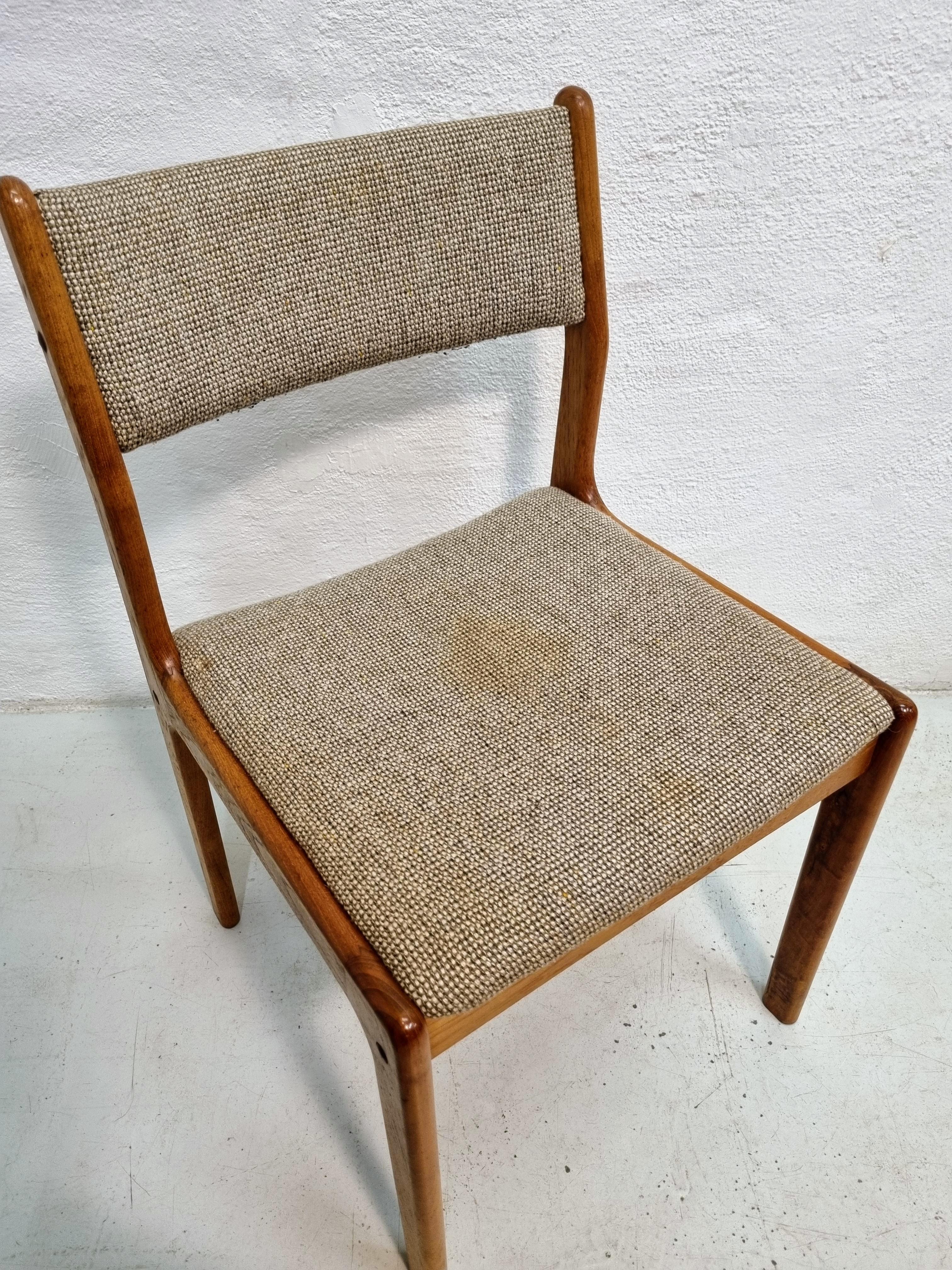 Wool Teak Dining Chairs from Findahl 