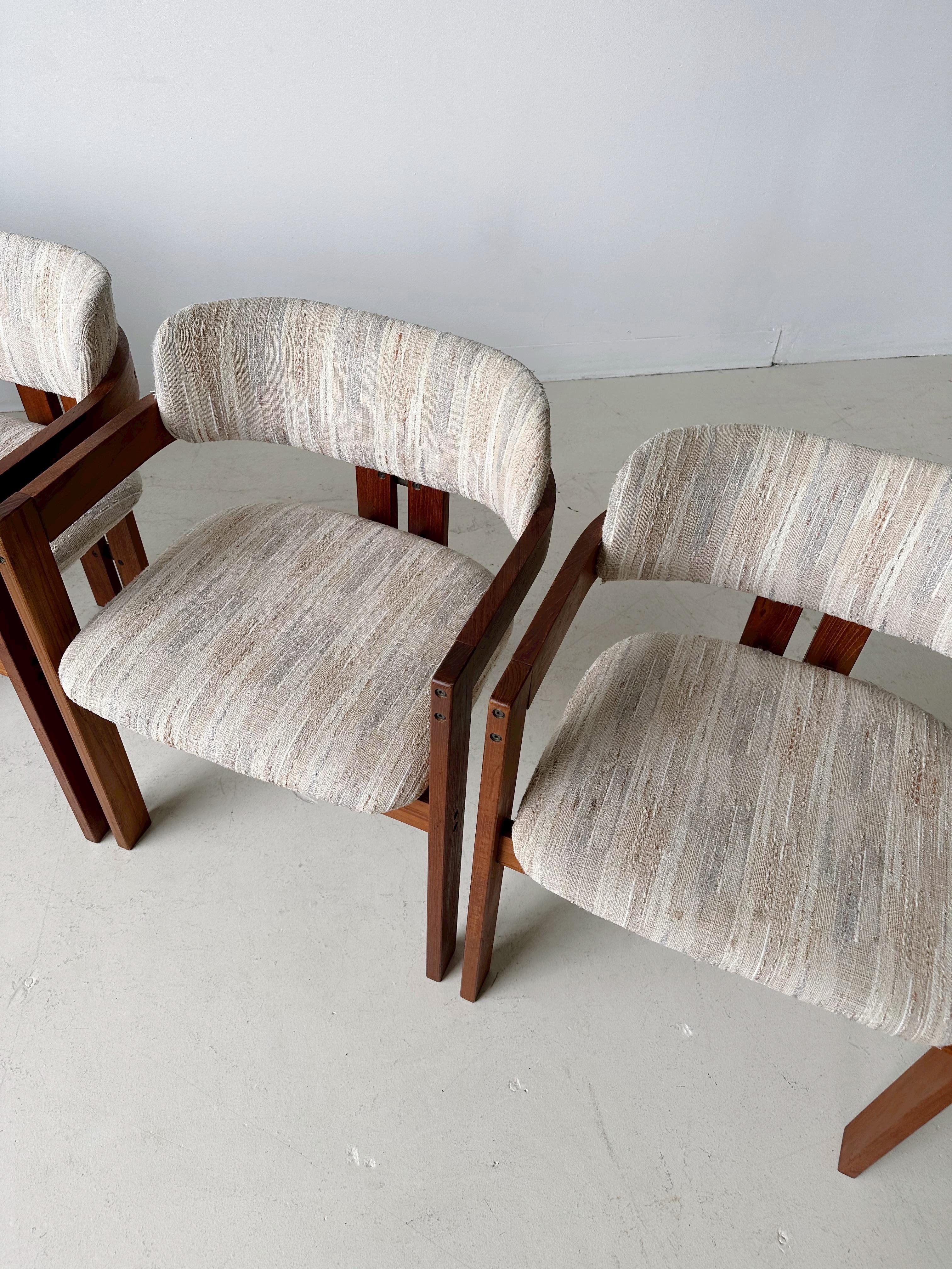 Mid-20th Century Teak Dining Chairs in the style of Augusto Savini Pamplona, 60's 