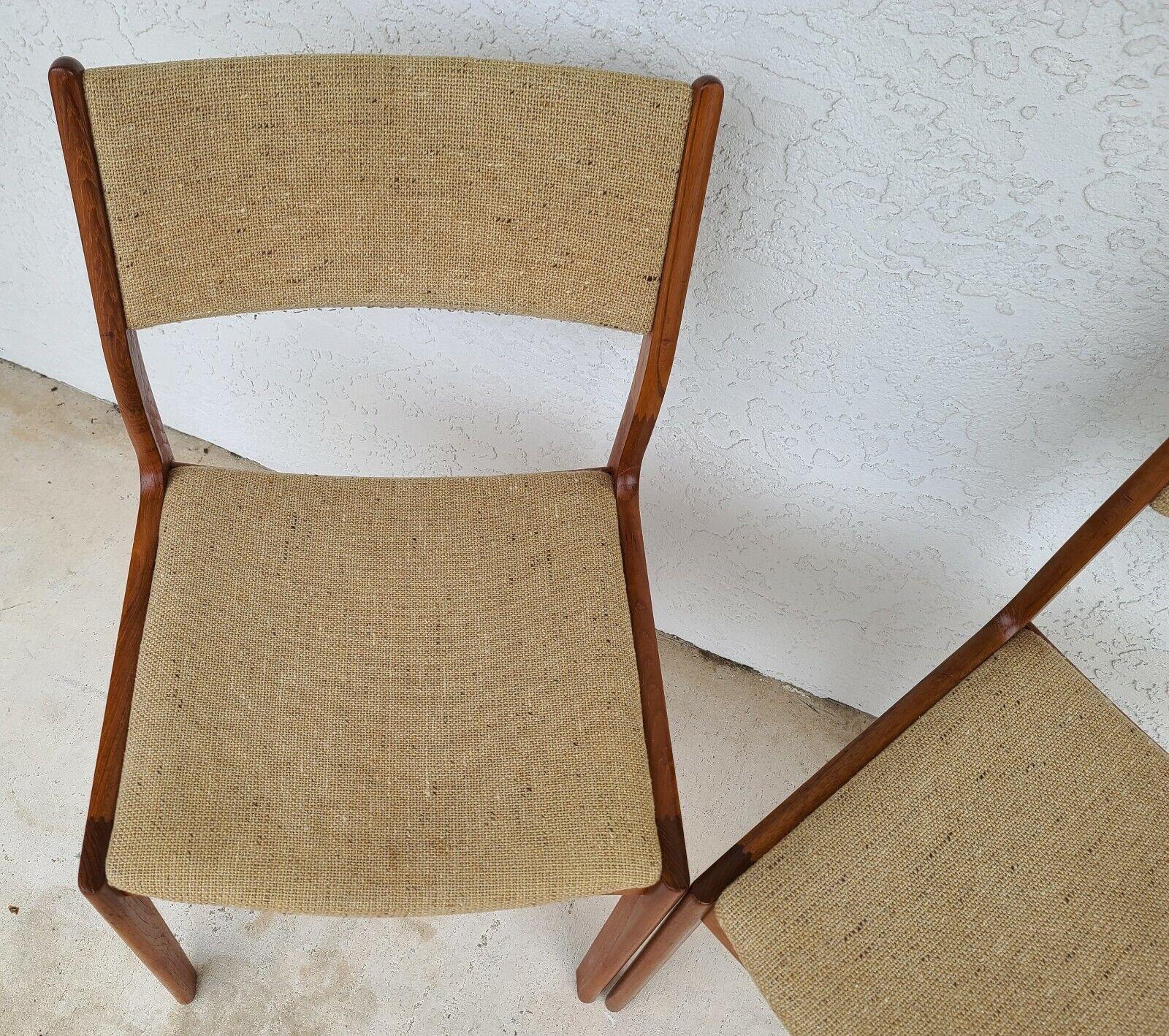 Teak Dining Chairs Mcm by D Scan, Set of 2 In Good Condition In Lake Worth, FL