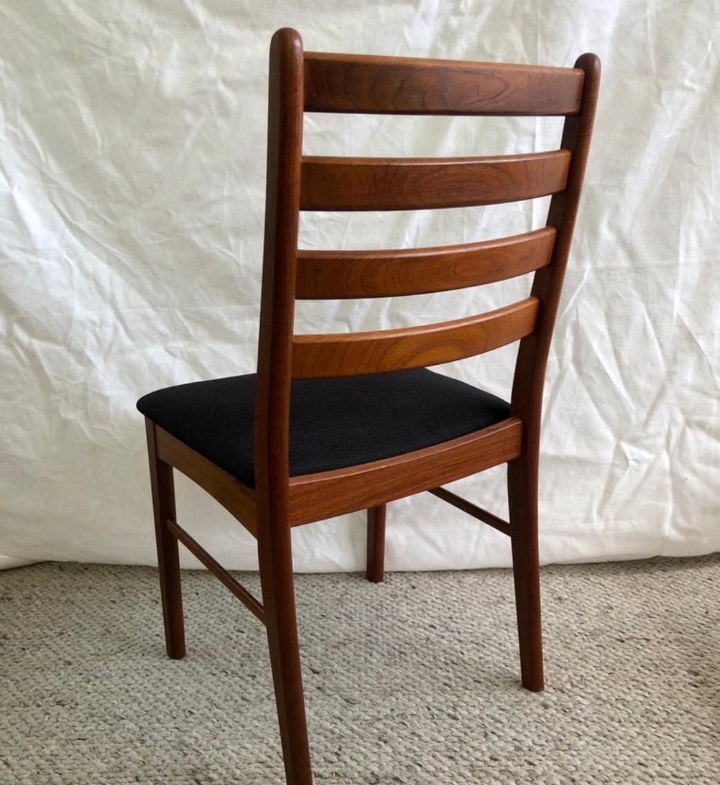 Danese Sedie da pranzo in teak, set di 3, di Korup Stolefabrik, metà secolo, originali danesi in vendita