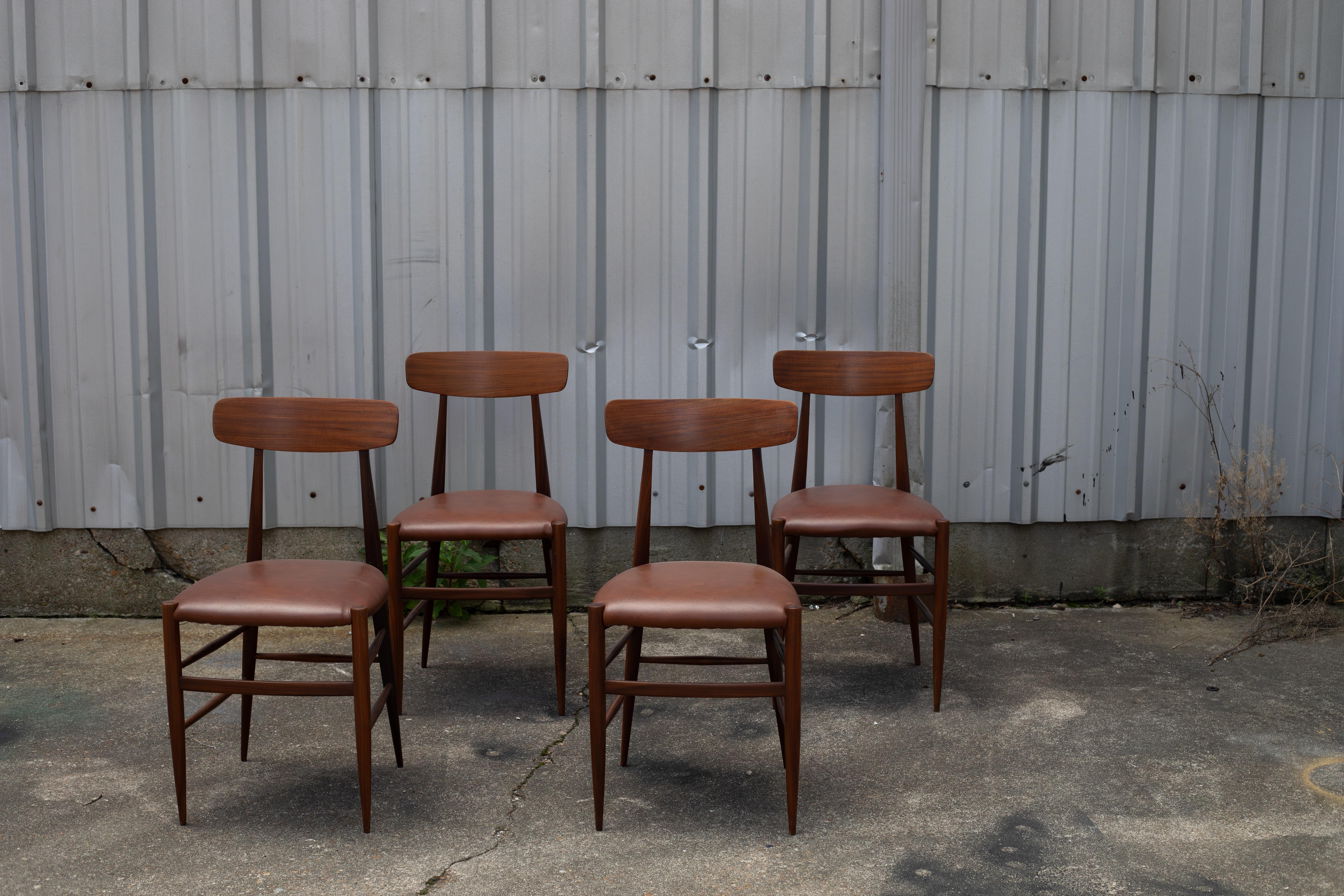 Teakholz-Esszimmerstühle (6er Set) im Angebot 3