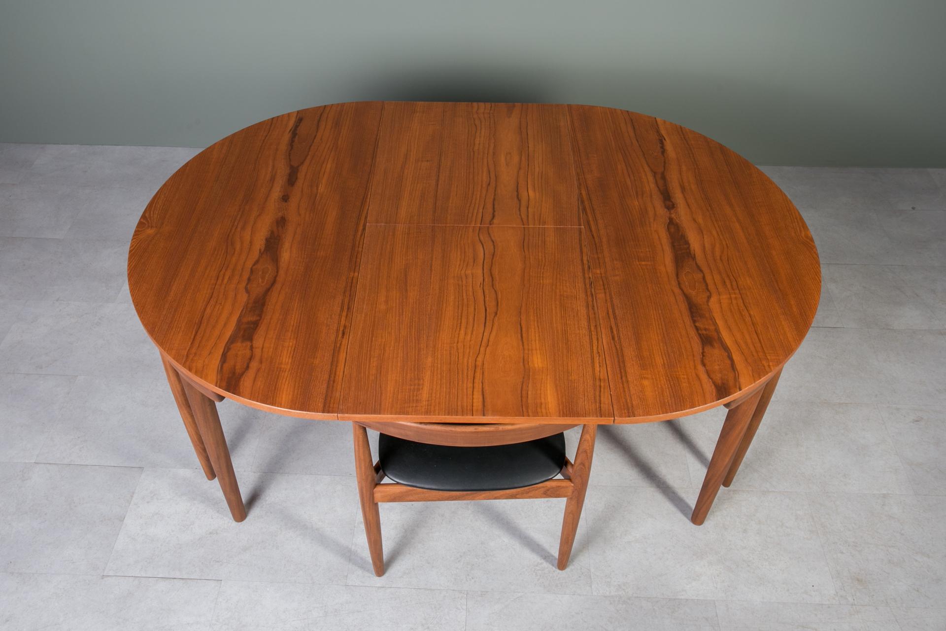 Mid-20th Century Teak Dining Set by Hans Olsen, 4 Chairs, Round Table, Danish Modern, 1950s For Sale