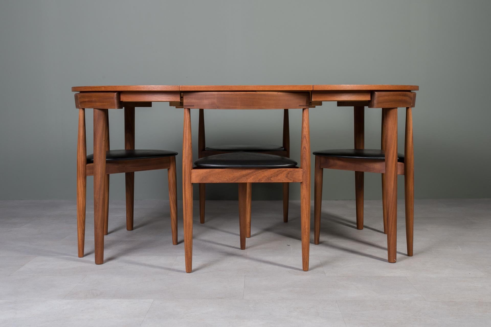Teak Dining Set by Hans Olsen, 4 Chairs, Round Table, Danish Modern, 1950s For Sale 1