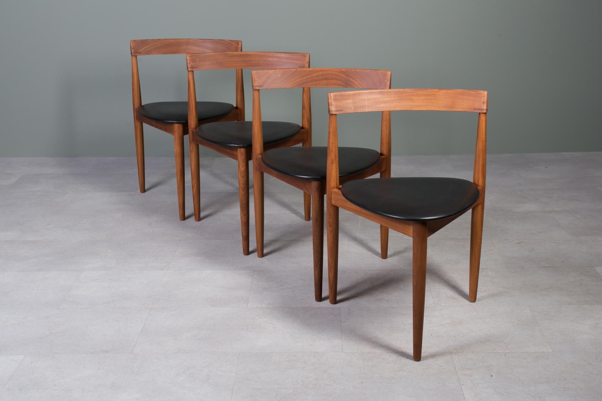 Teak Dining Set by Hans Olsen, 4 Chairs, Round Table, Danish Modern, 1950s For Sale 2