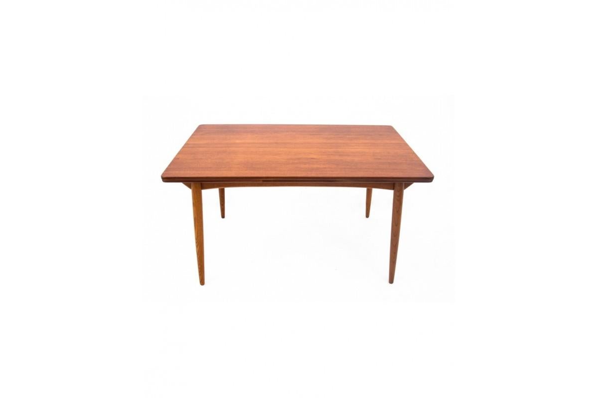 20ième siècle Ensemble de salle à manger en teck, Danish Design, Danemark, années 1960. Après la rénovation. en vente
