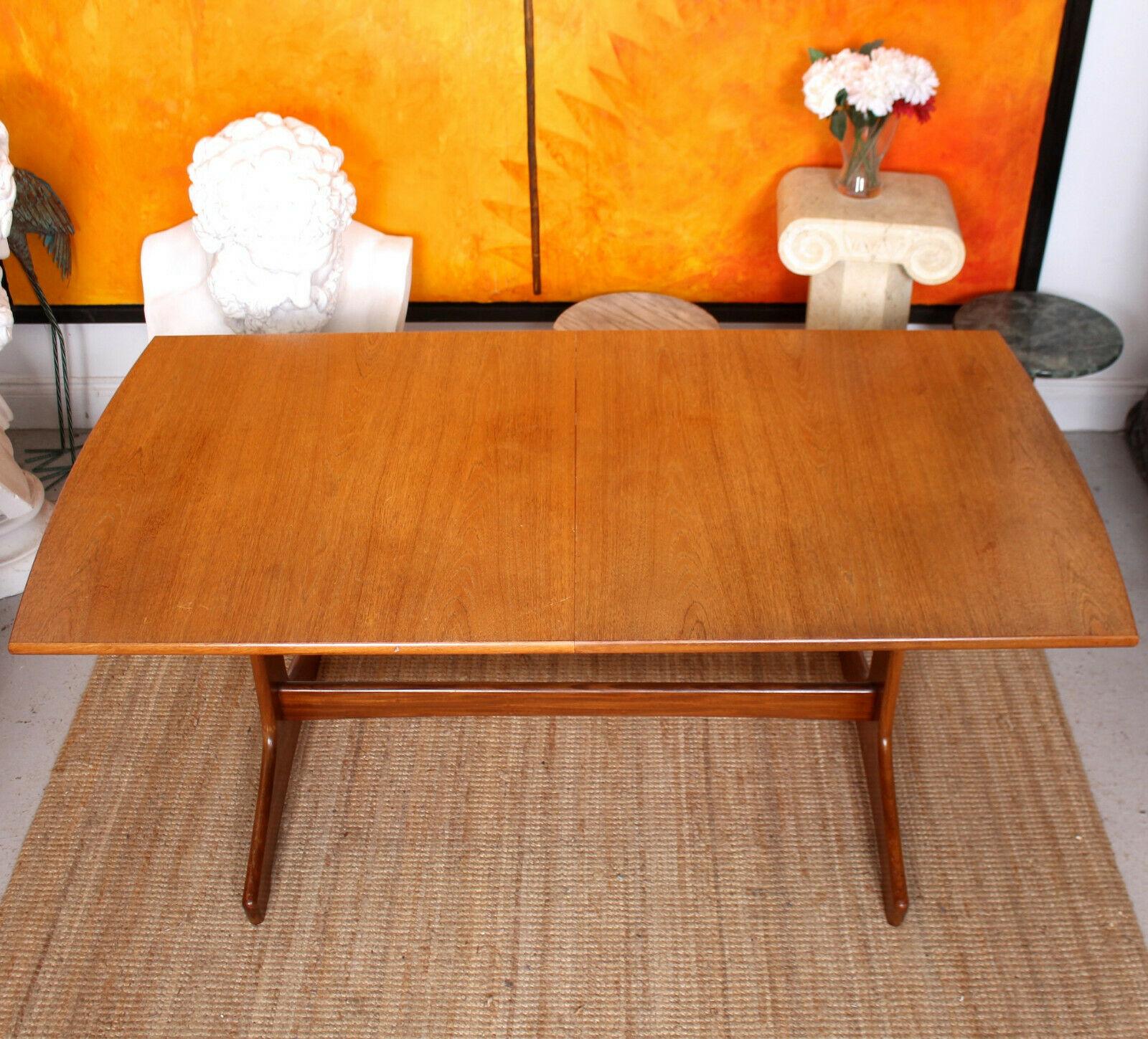Teak Dining Table and 4 Chairs Vanson MCM 4