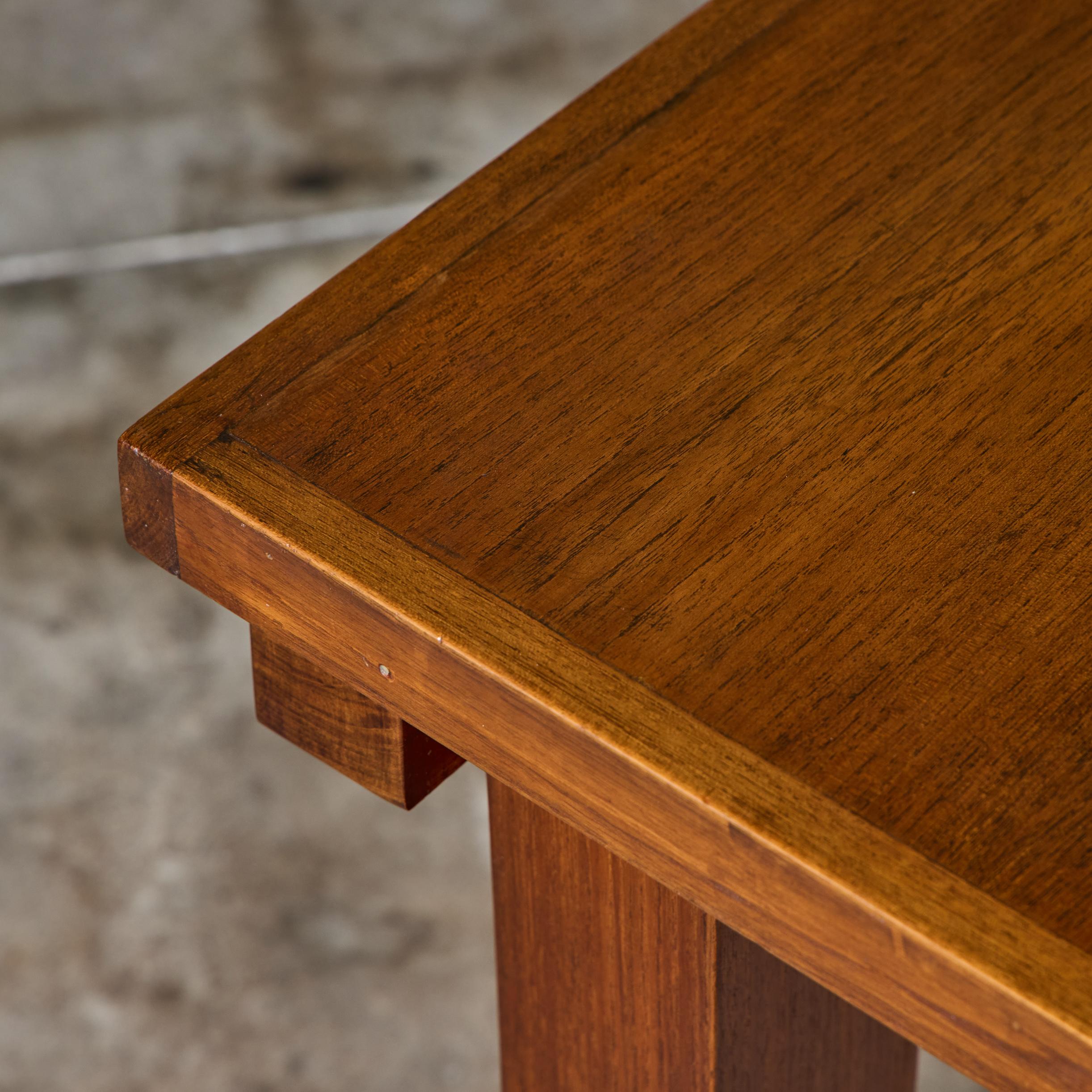 Teak Dining Table by Mini Boga for Taaru For Sale 8