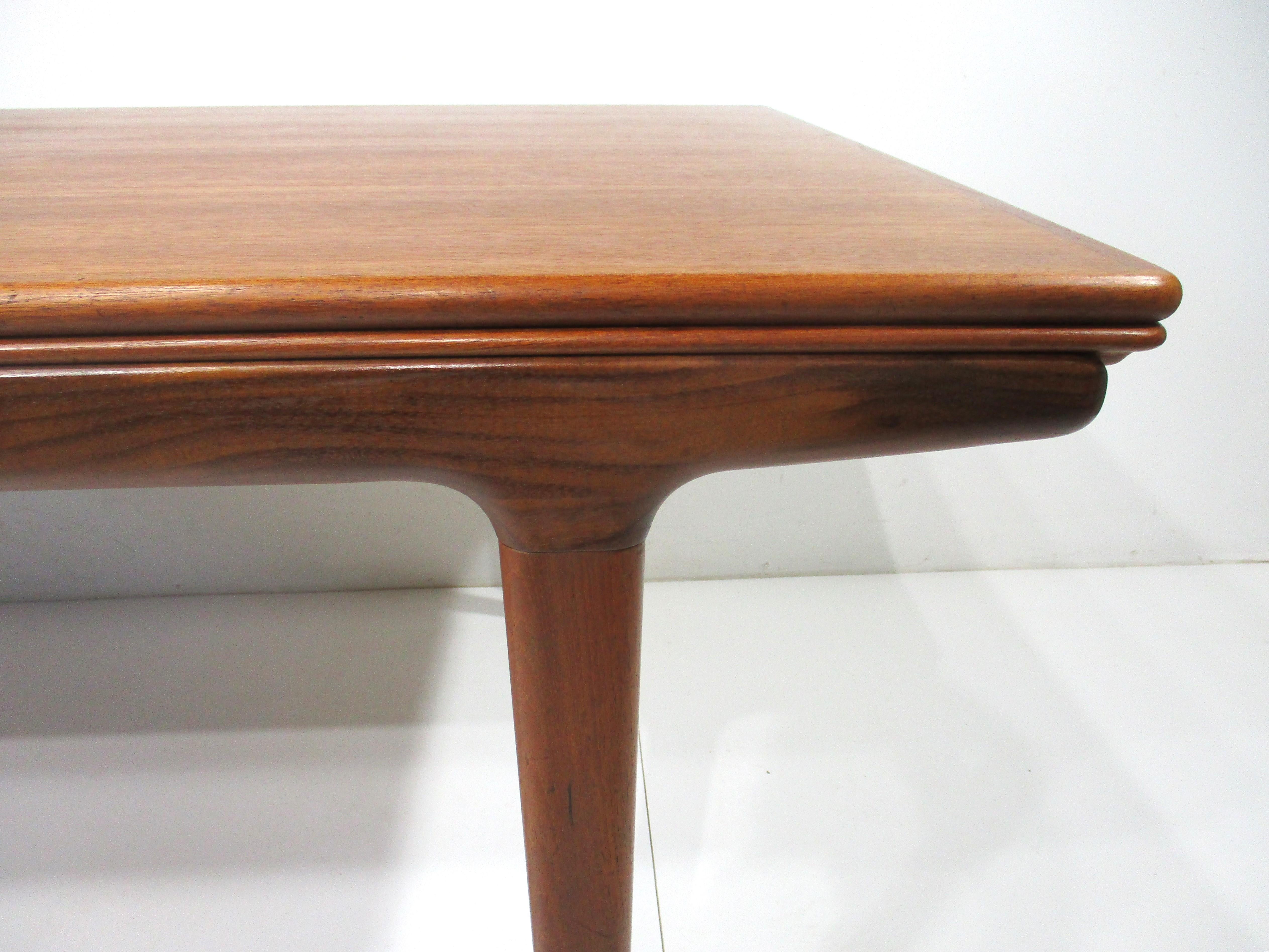 20th Century Teak Dining Table w/ Pullout Expandable Leaves by Niels Moller Denmark  For Sale