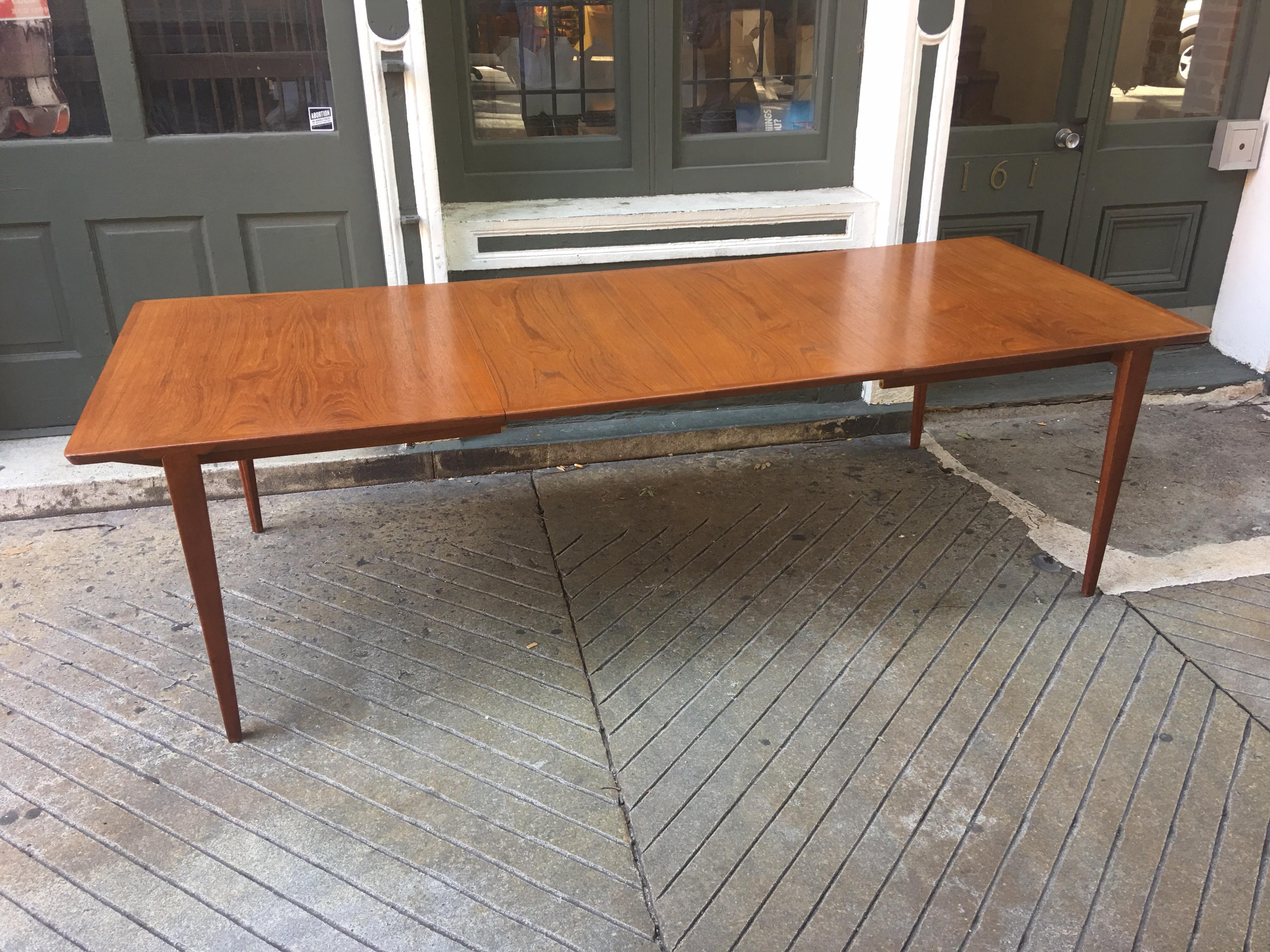 Mid-Century Modern Teak Dining Table with 2 Leaves
