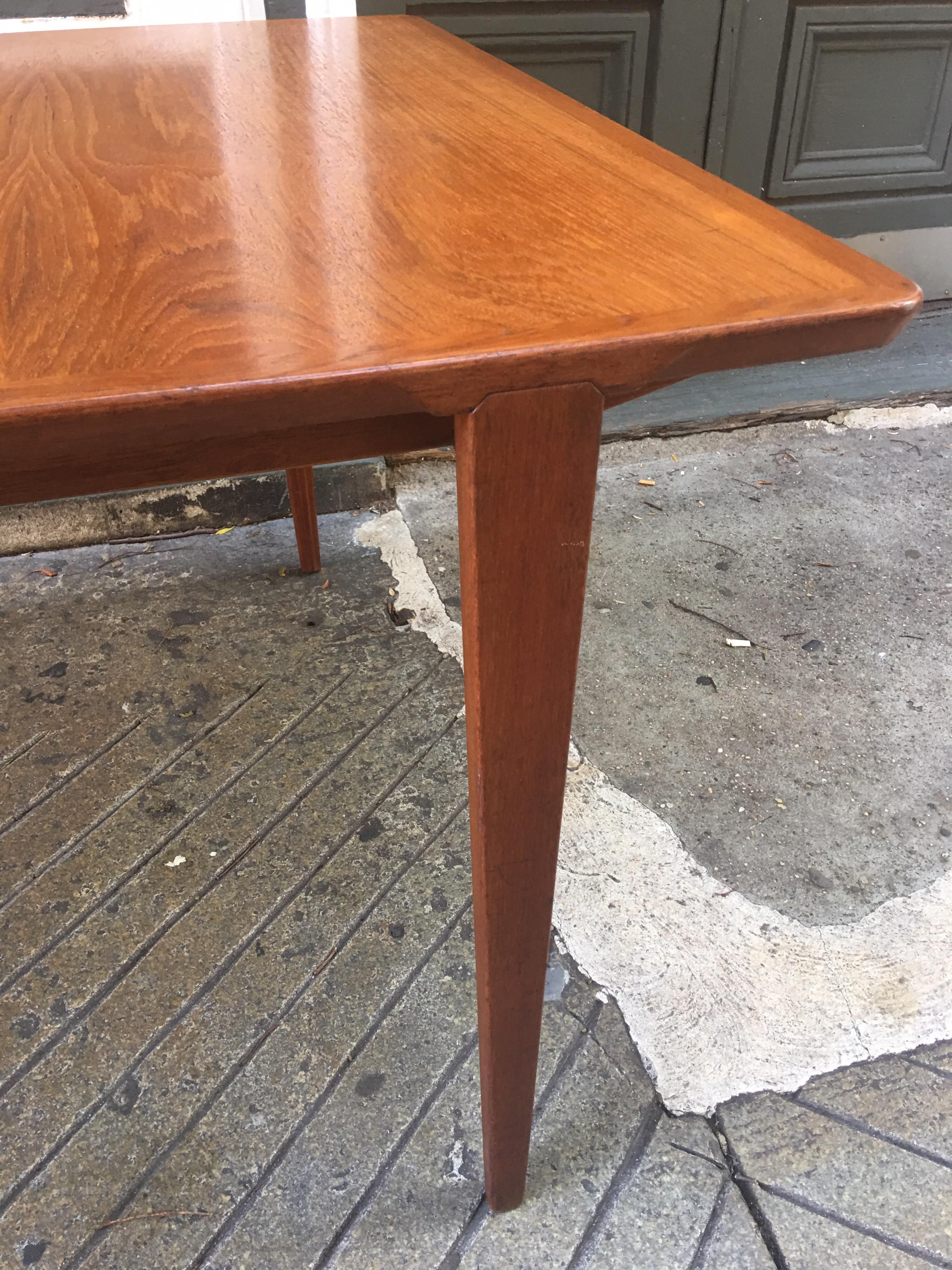 Teak Dining Table with 2 Leaves 1