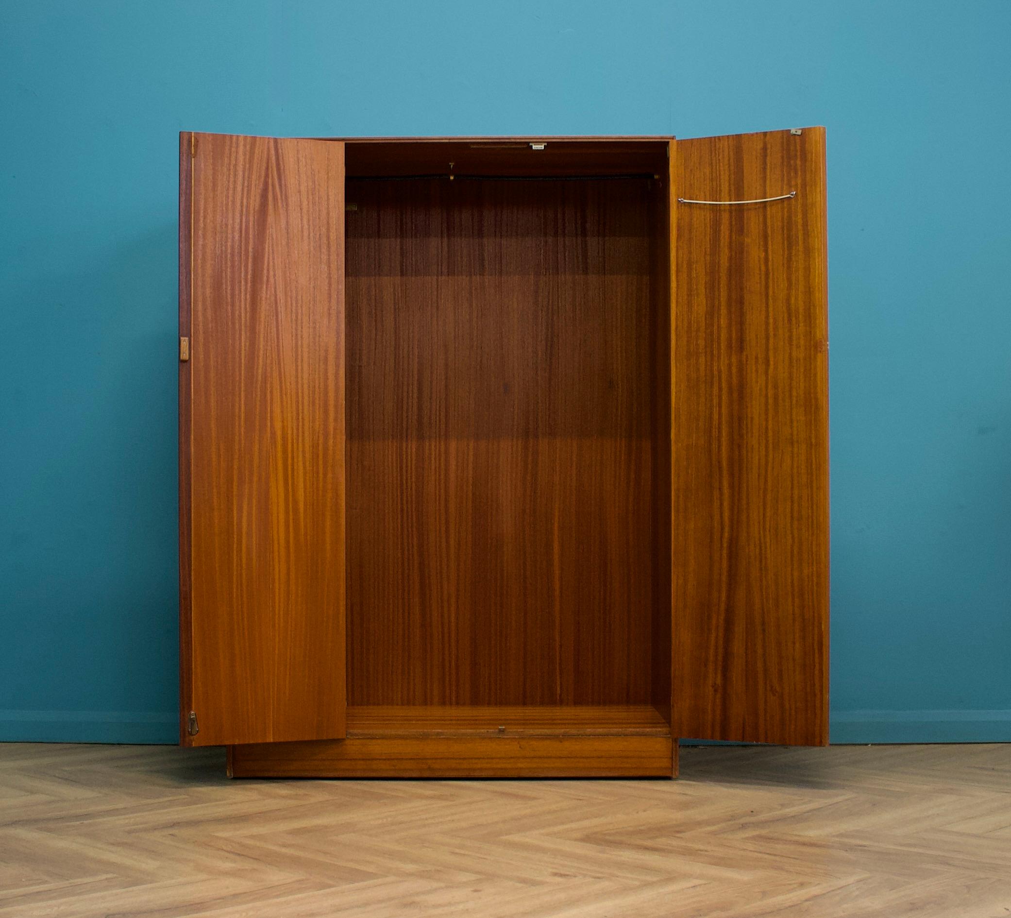 Teak Double Wardrobe from Austinsuite, 1960s For Sale 3