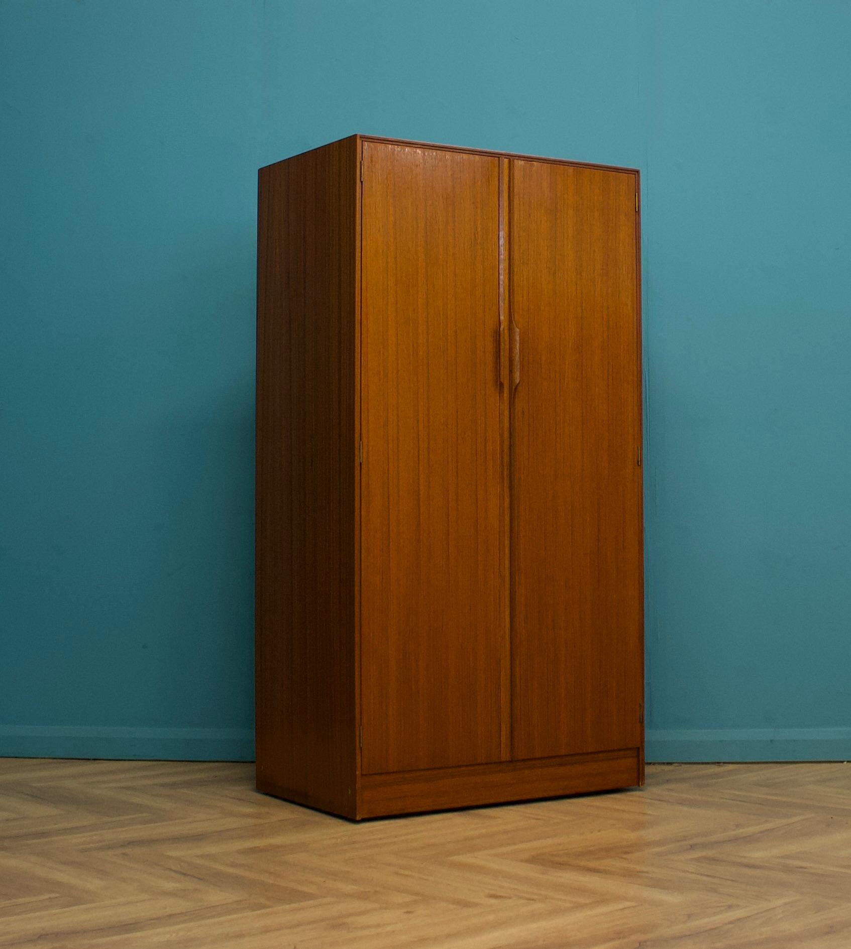 Veneer Teak Double Wardrobe from Austinsuite, 1960s For Sale