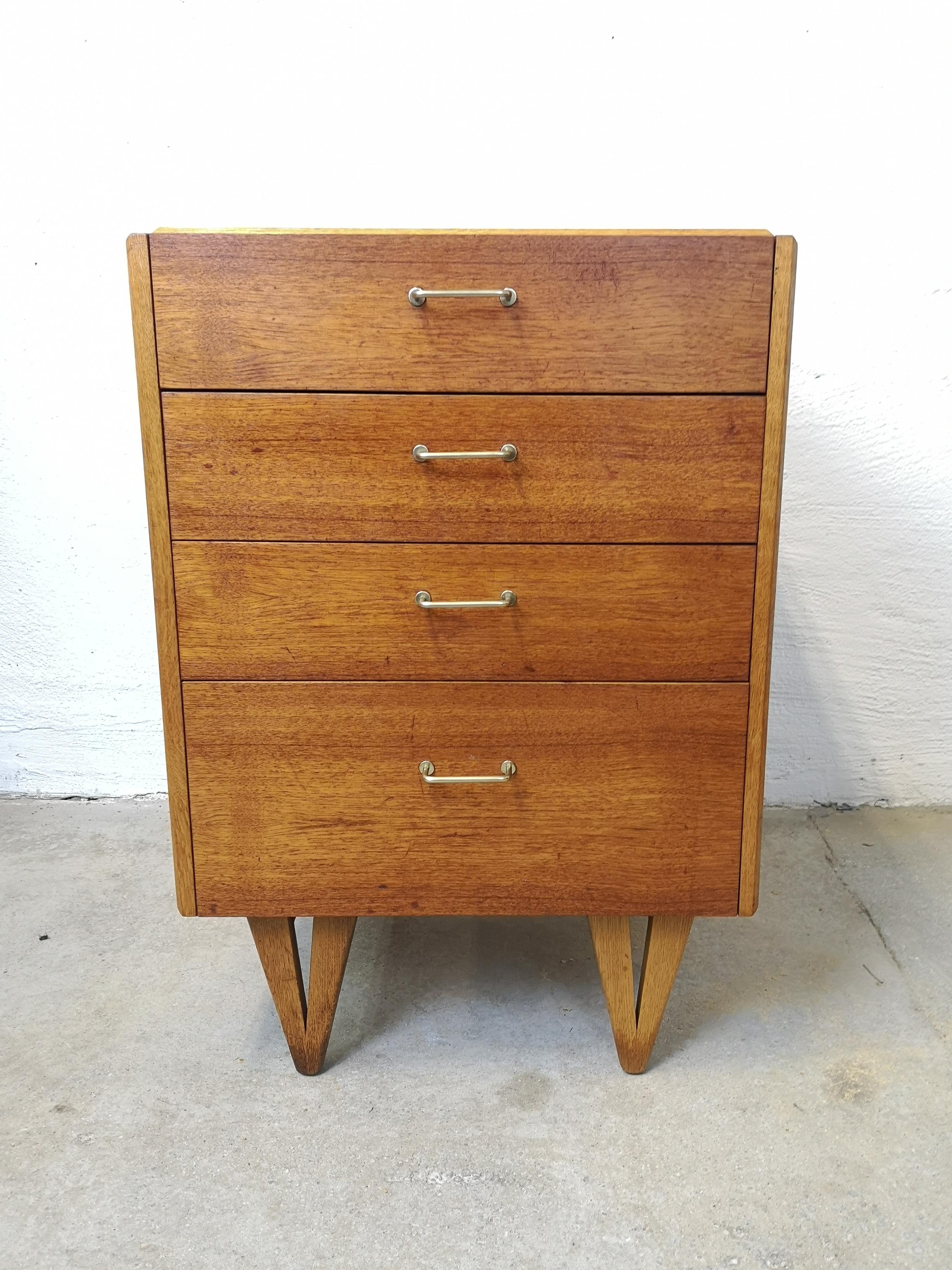 This nicely done dresser was designed by Bengt Ruda in Sweden, 1950s. The structure of the base has a nice design and the dresser itself it’s in good teak color and nice vintage shape.

Good vintage condition.

Good vintage
