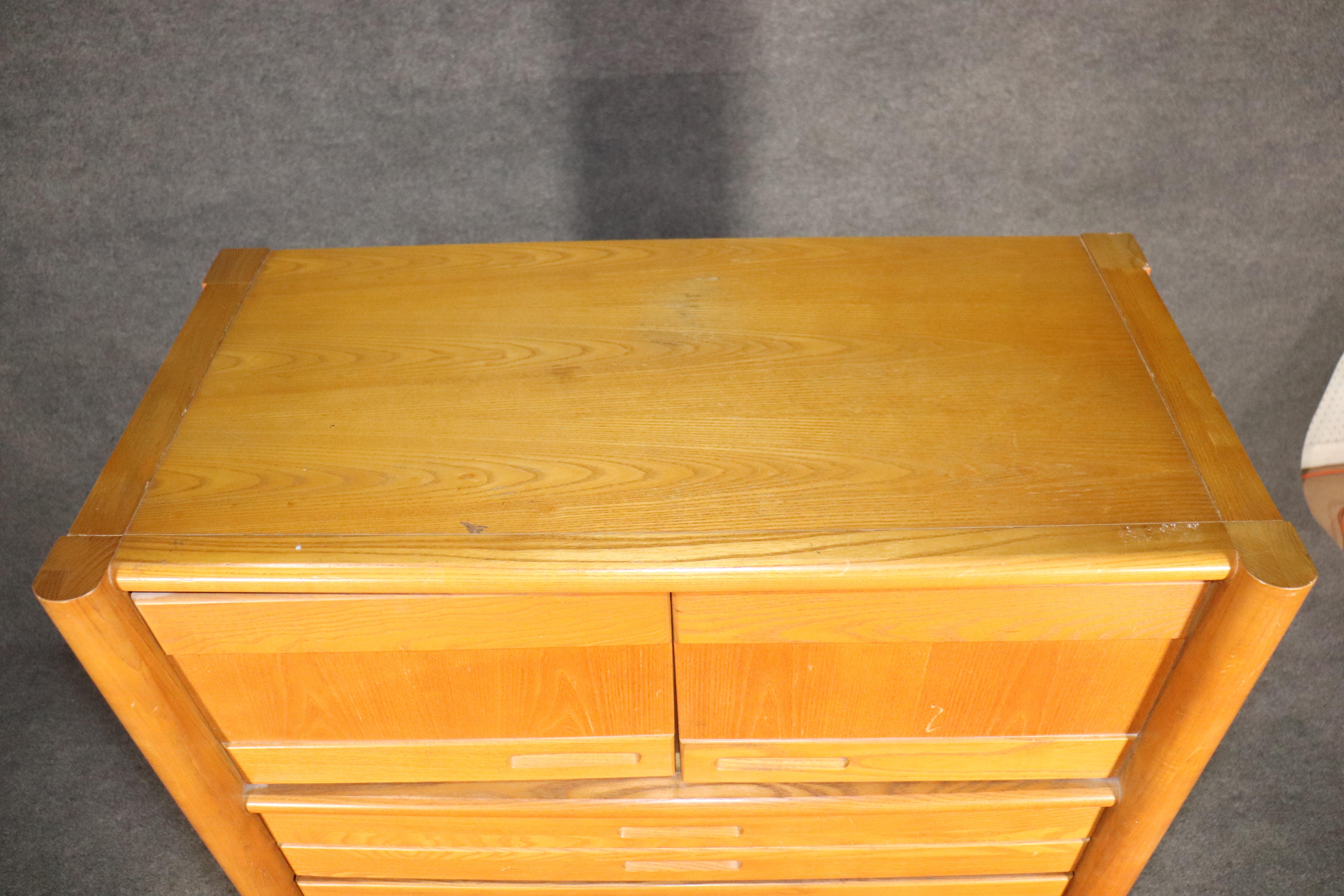 Teak Dresser by Thomasville For Sale 2