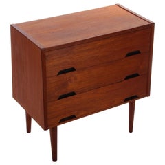 Teak Dresser from the 1960s. Danish Mid Century Chest of Drawers or Entry Table