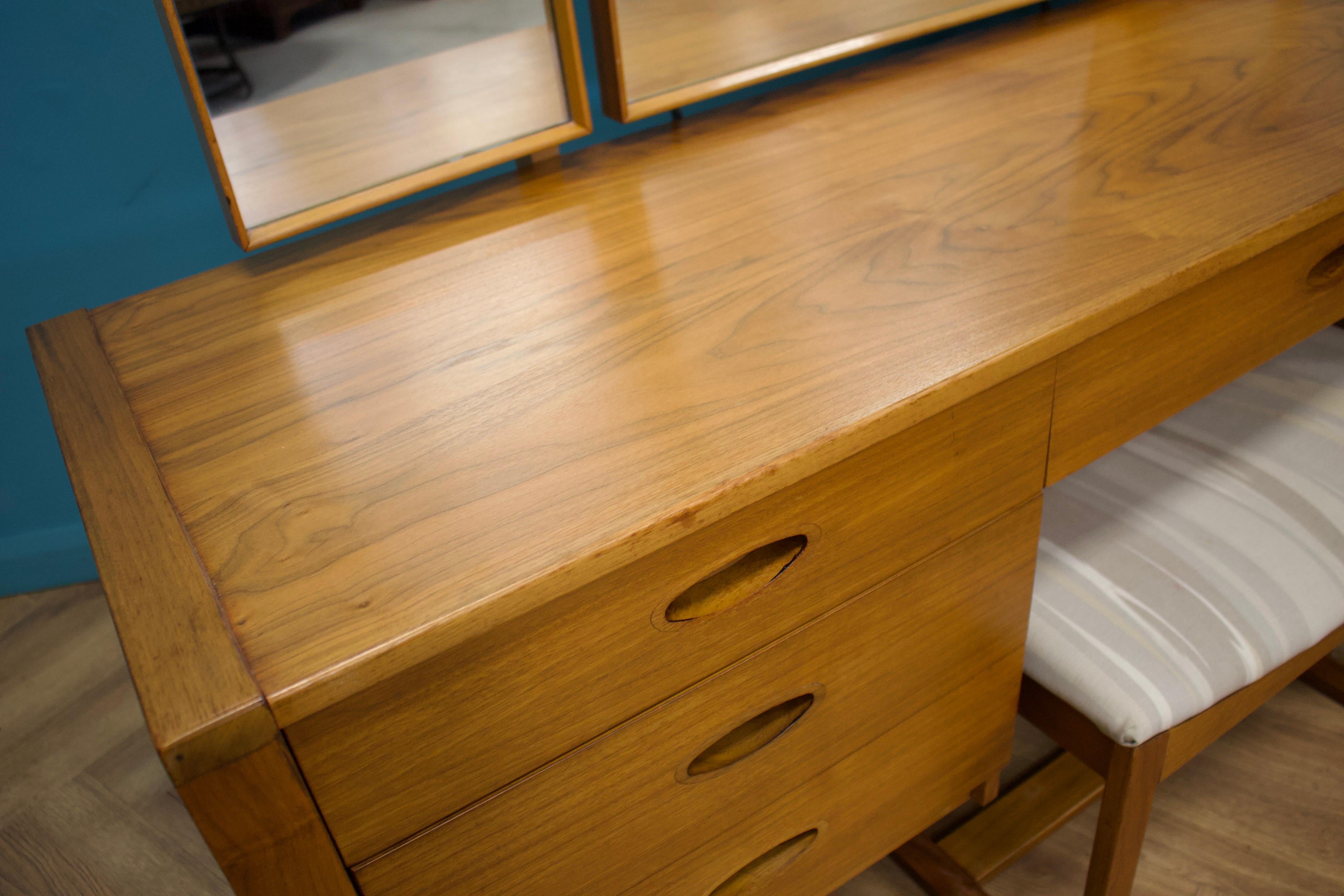 Teak Dressing Table and Stool from Uniflex, 1960s, Set of 2 6