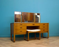 Table de coiffeuse et tabouret en teck de Uniflex, années 1960, lot de 2