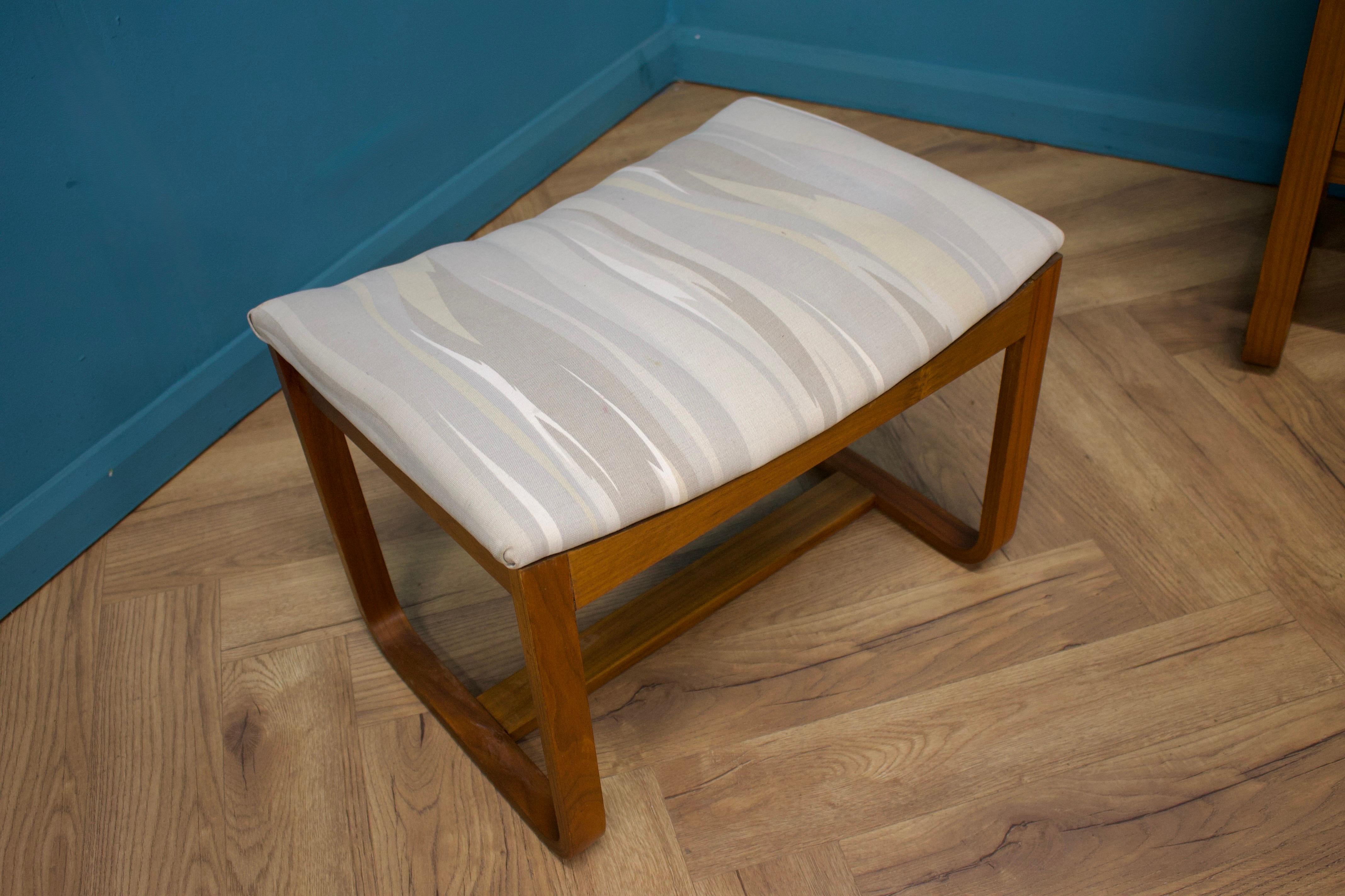 20th Century Teak Dressing Table and Stool from Uniflex, 1960s, Set of 2